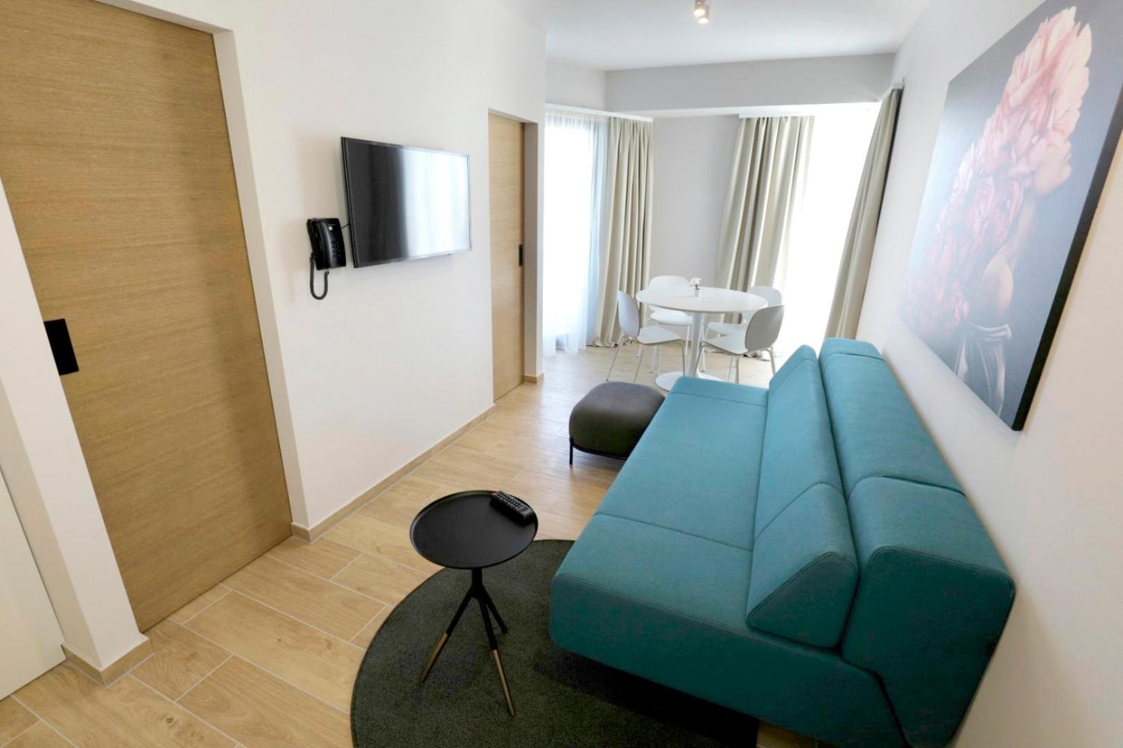 Apartment with Sea View (4 Adults) photo 2
