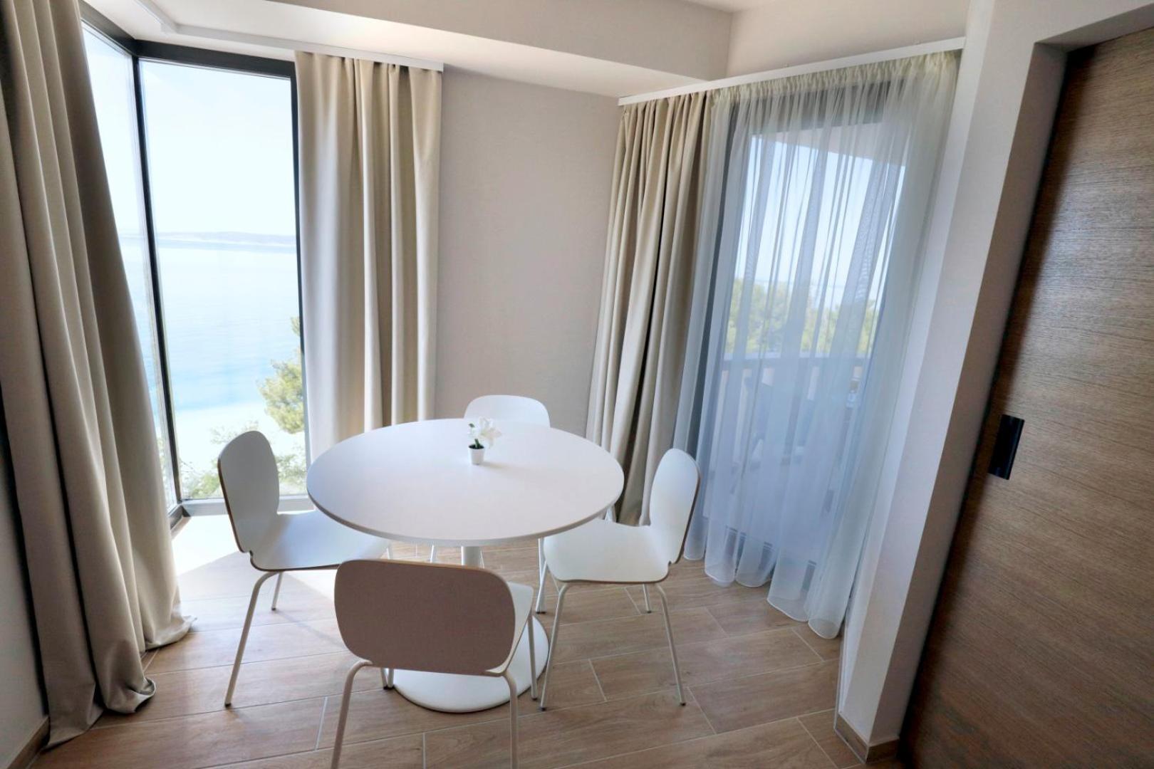 Apartment with Sea View (4 Adults) photo 3