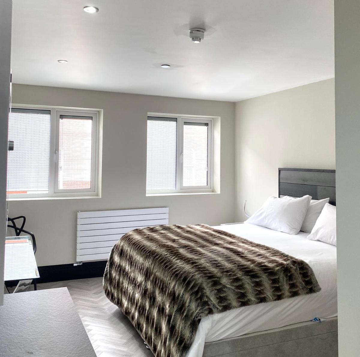 Superior King Room photo 2