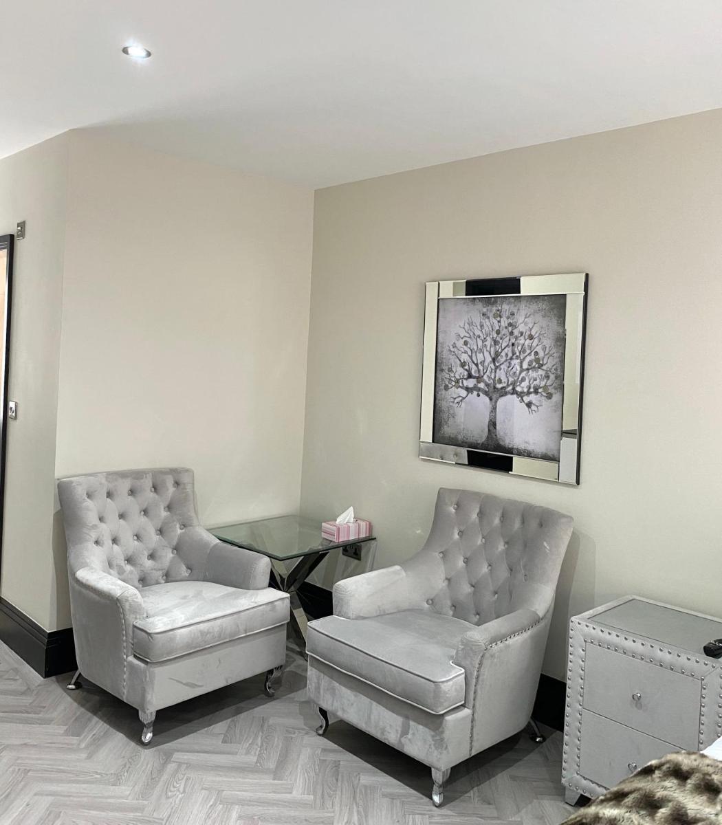 Superior King Room photo 3