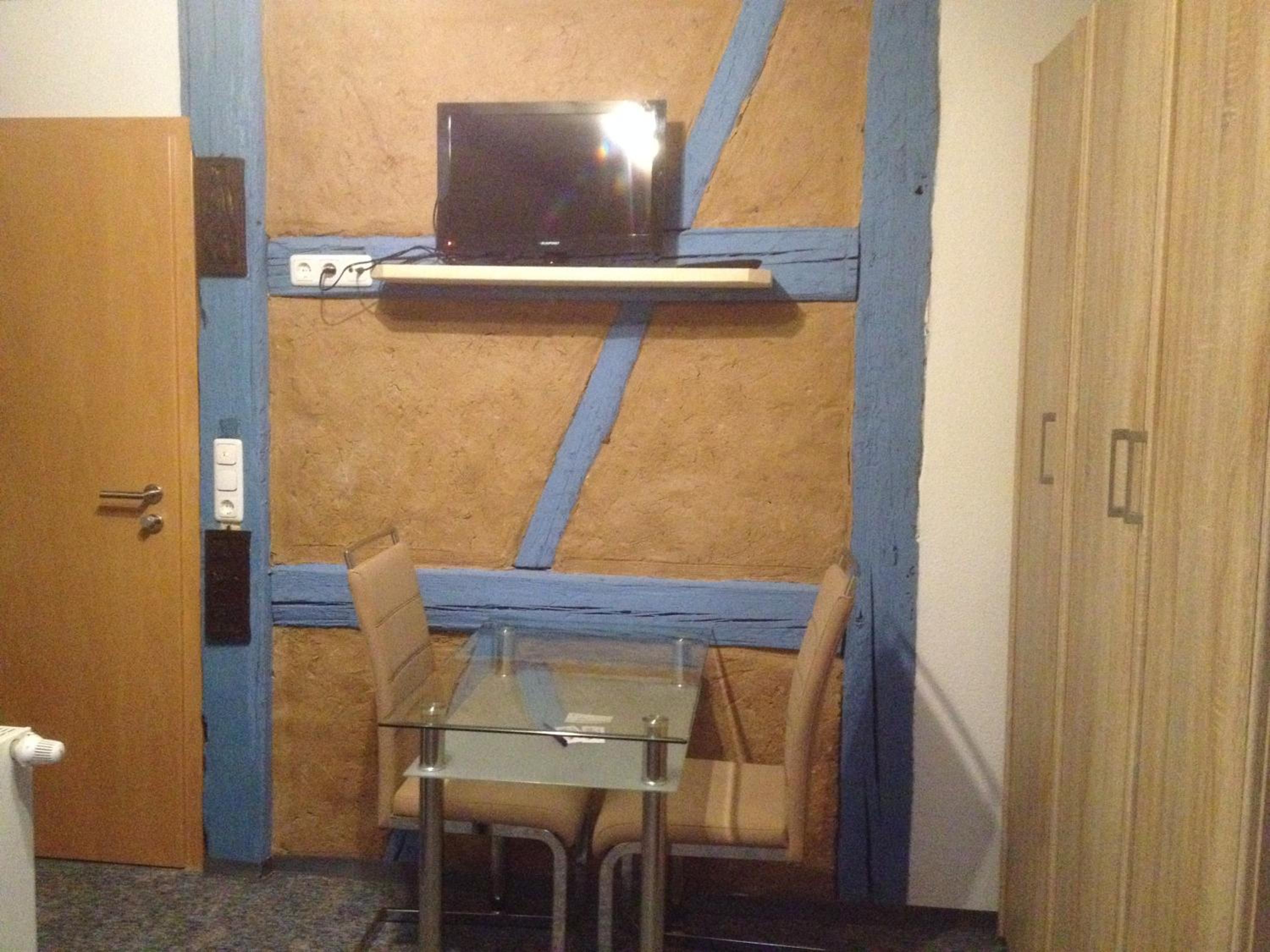 Classic Twin Room - Photo 3