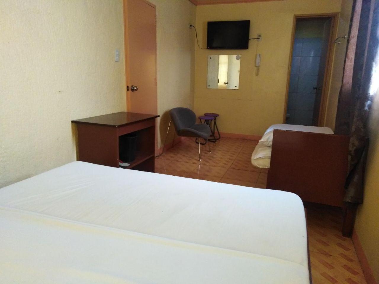 Triple Room - Photo 7