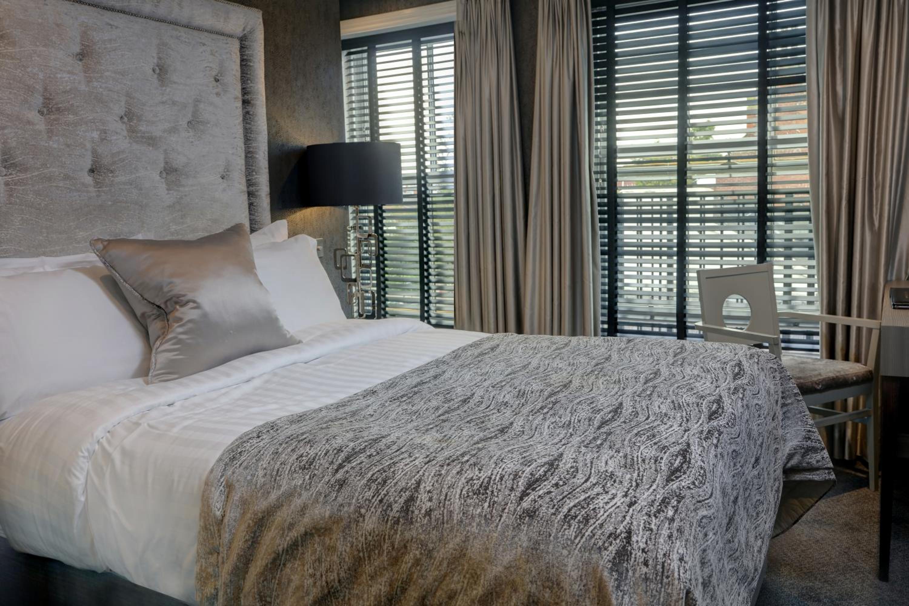 Standard Double Room - Photo 6