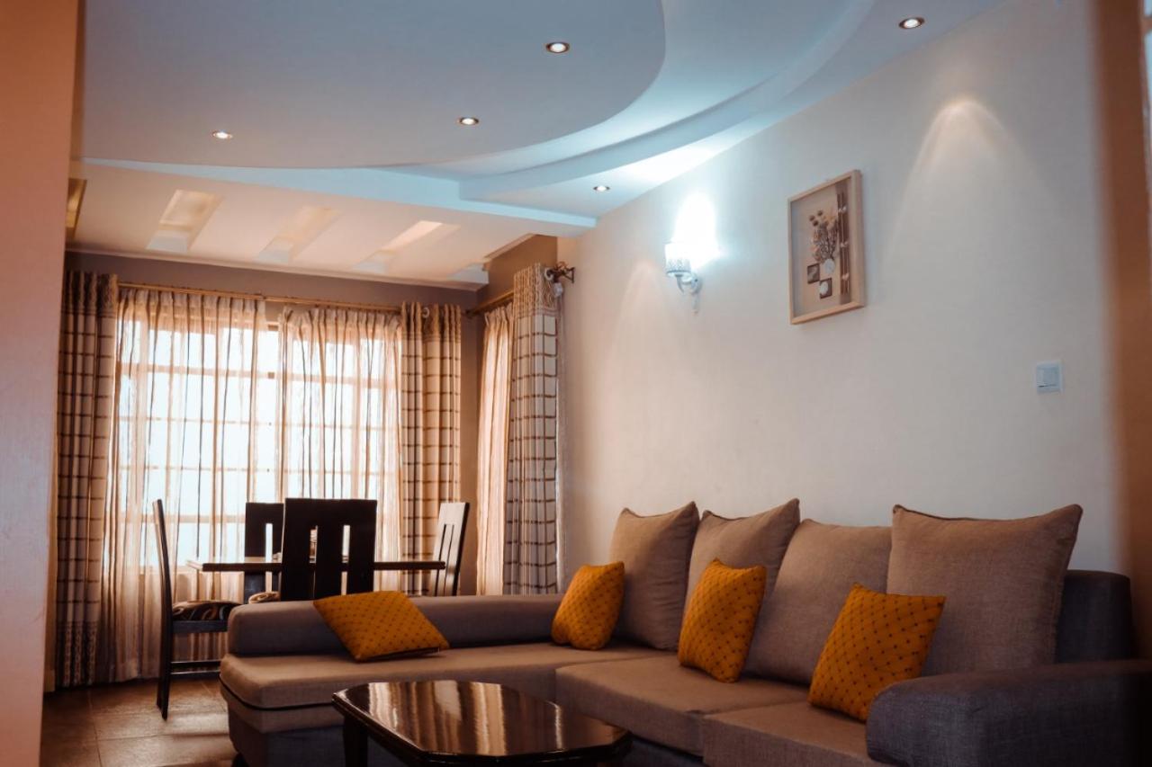Family Room with Private Bathroom - Photo 1