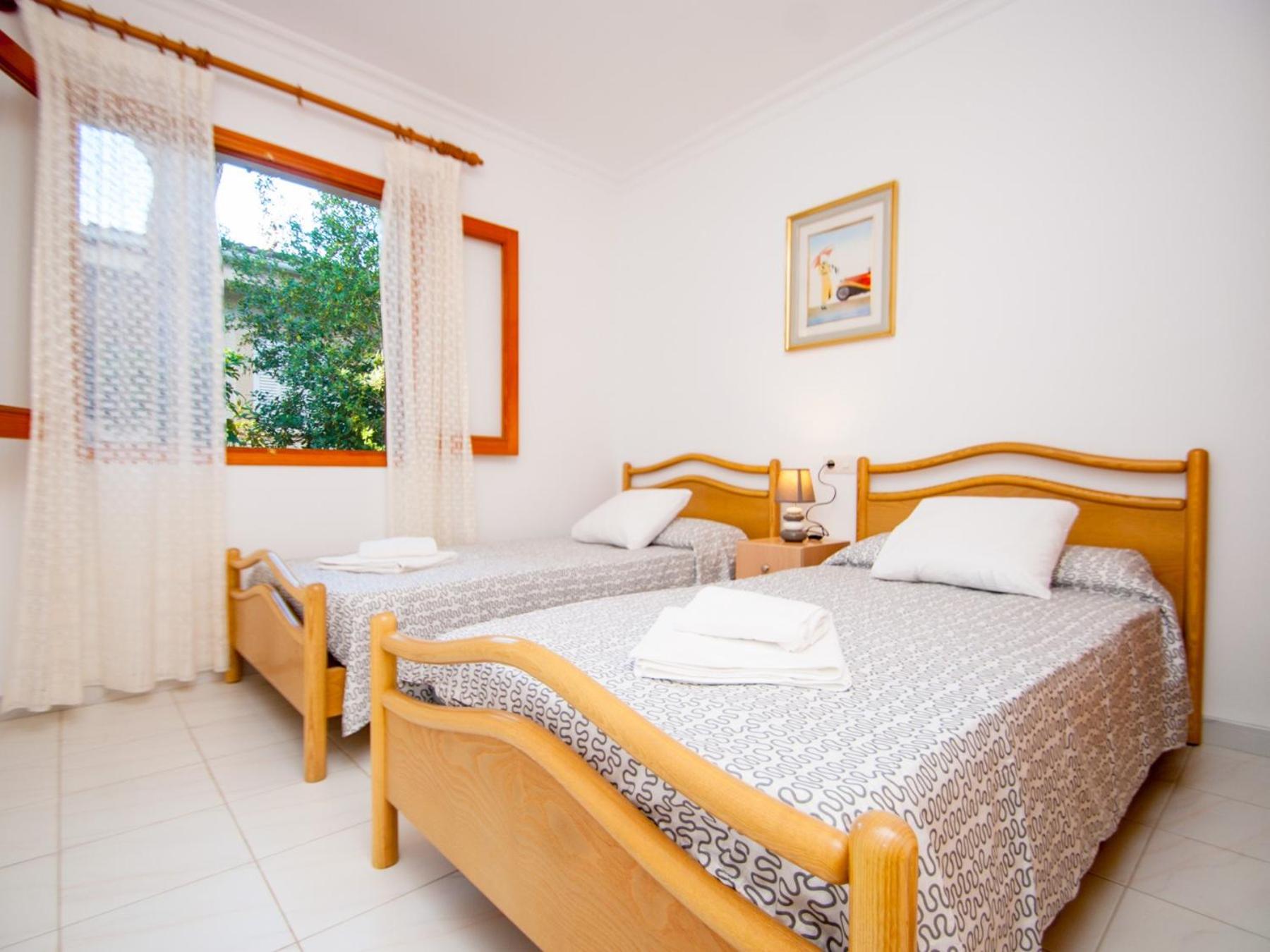 Villa de Cuatro Habitaciones
