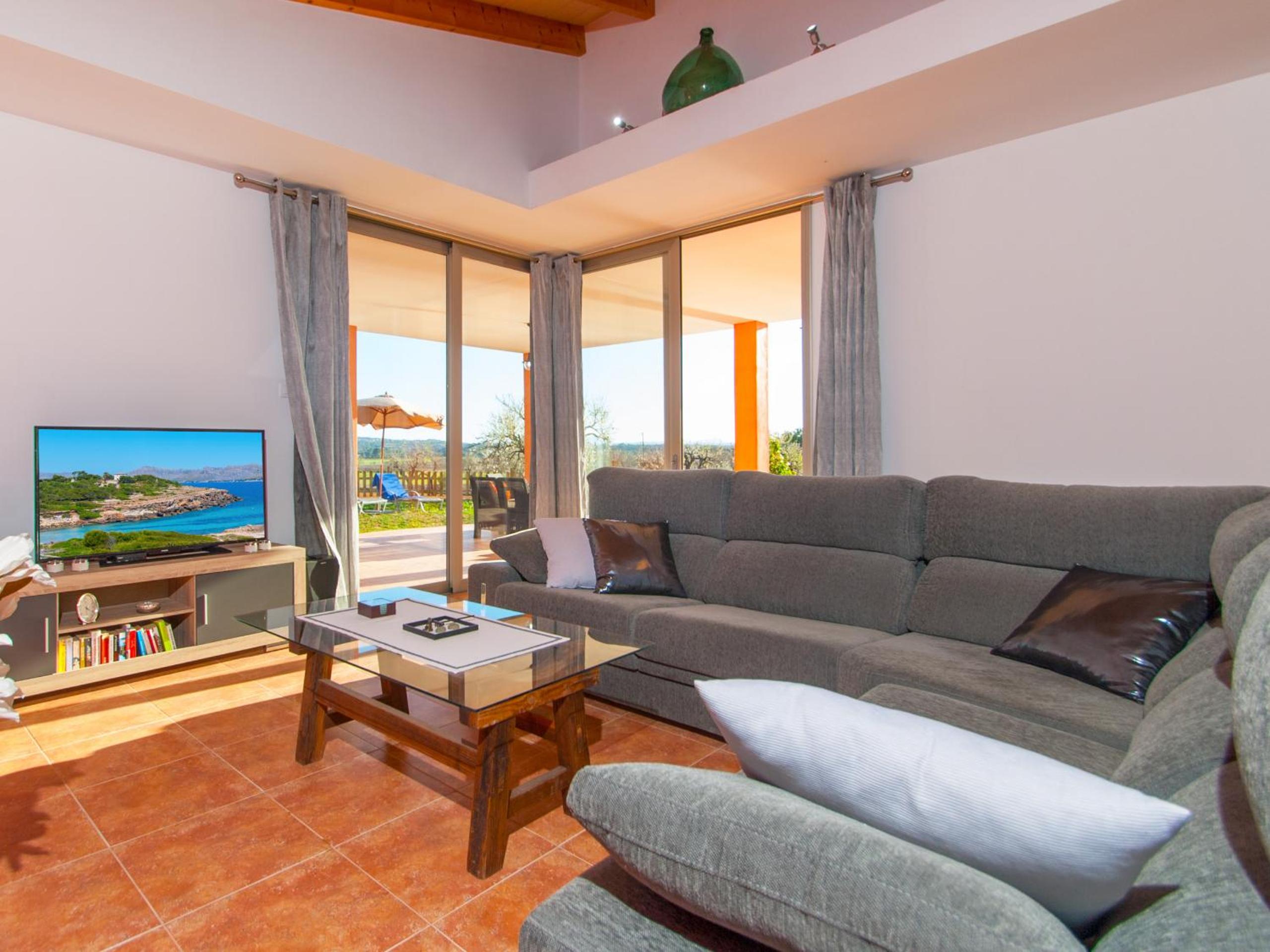 Four-Bedroom Villa photo 2