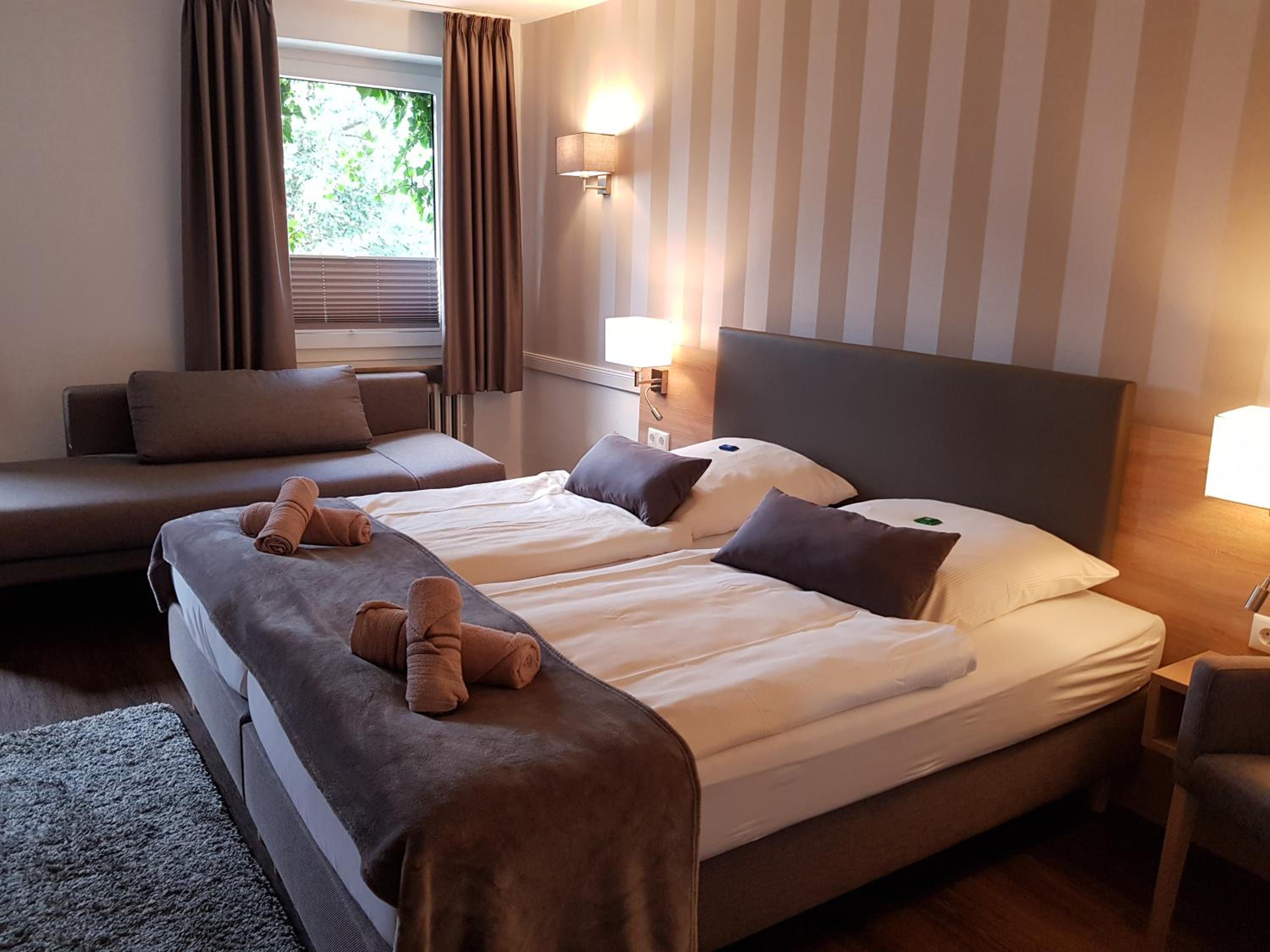 Double Room - Photo 3