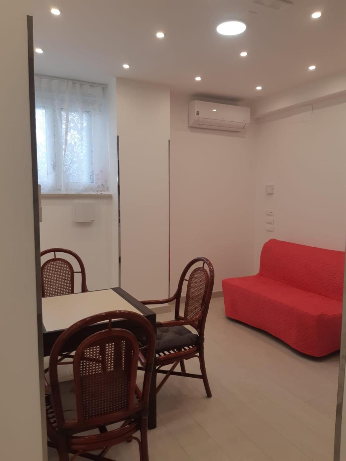 King Studio with Sofa Bed photo 1