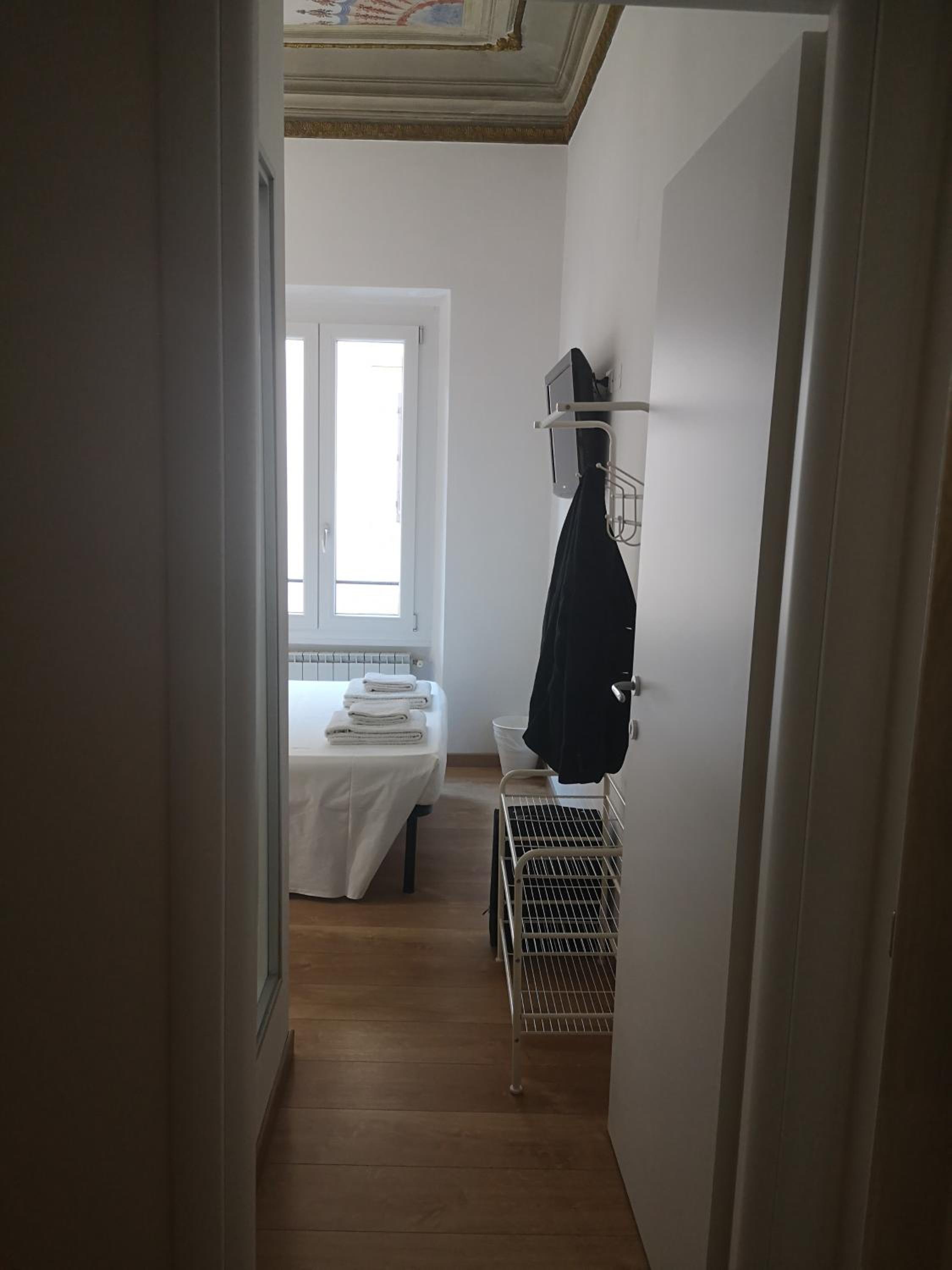 Double Room with Private Bathroom photo 1