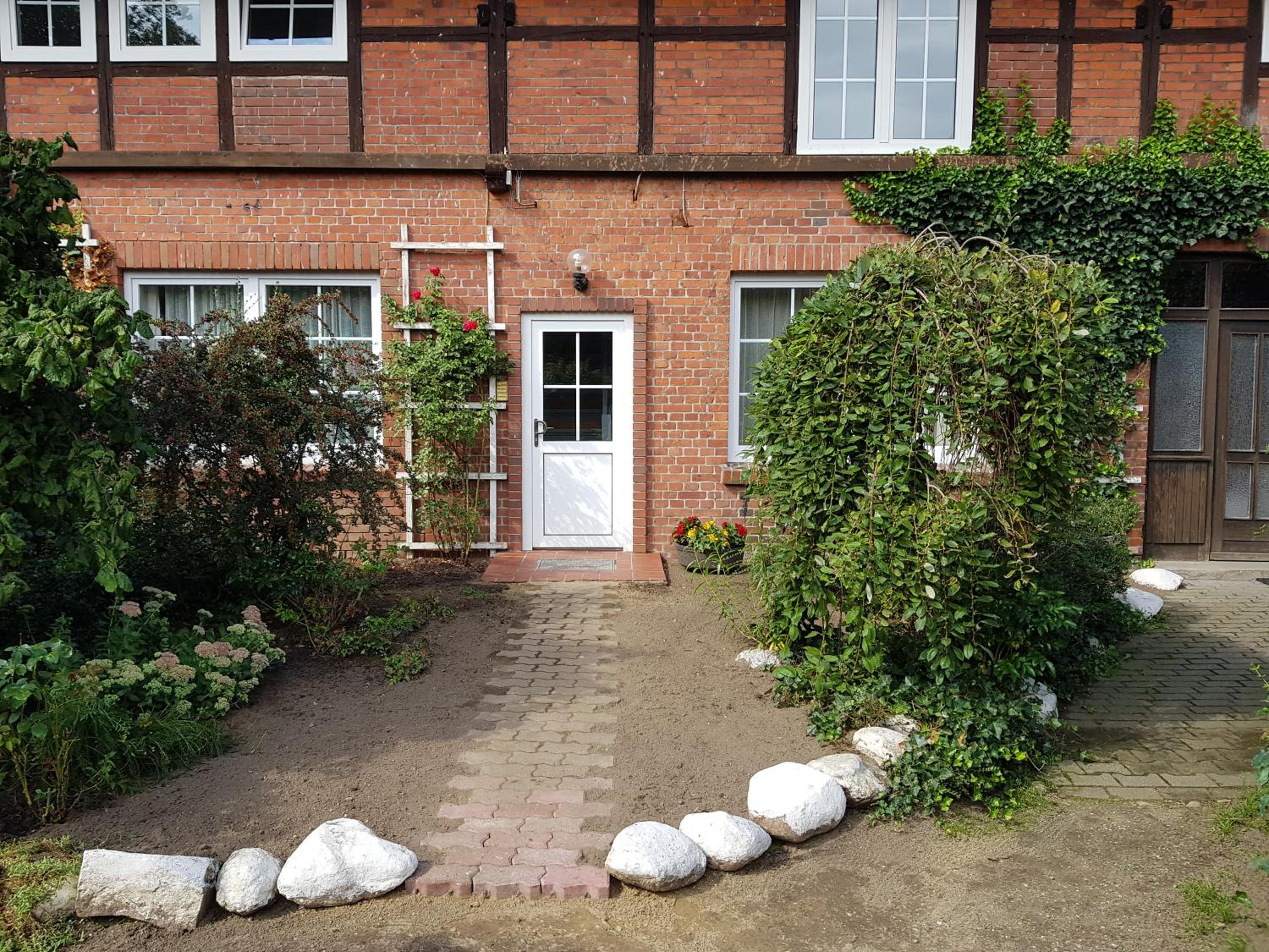 Apartment with Garden View photo 2