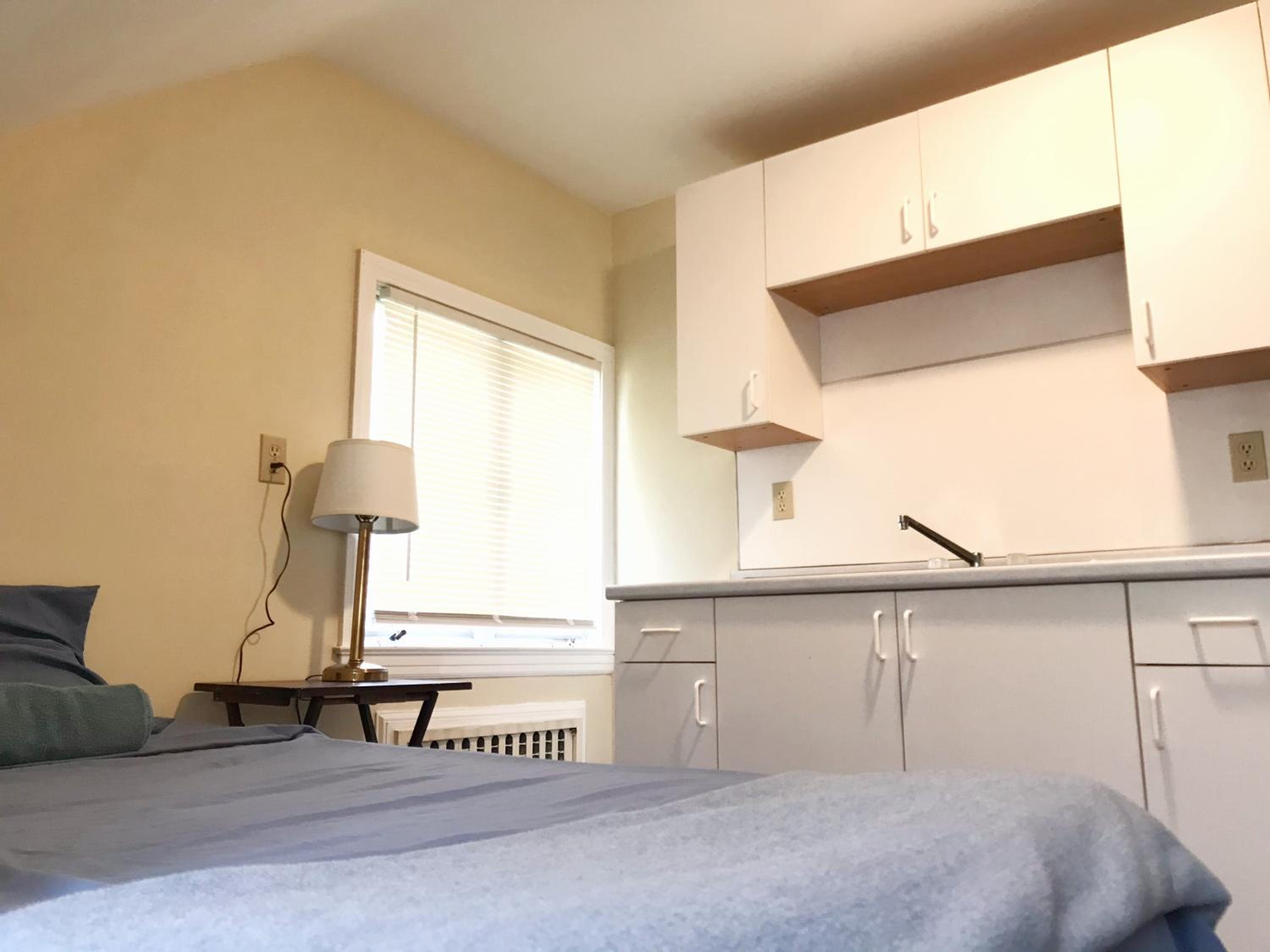 Standard Twin Room photo 3