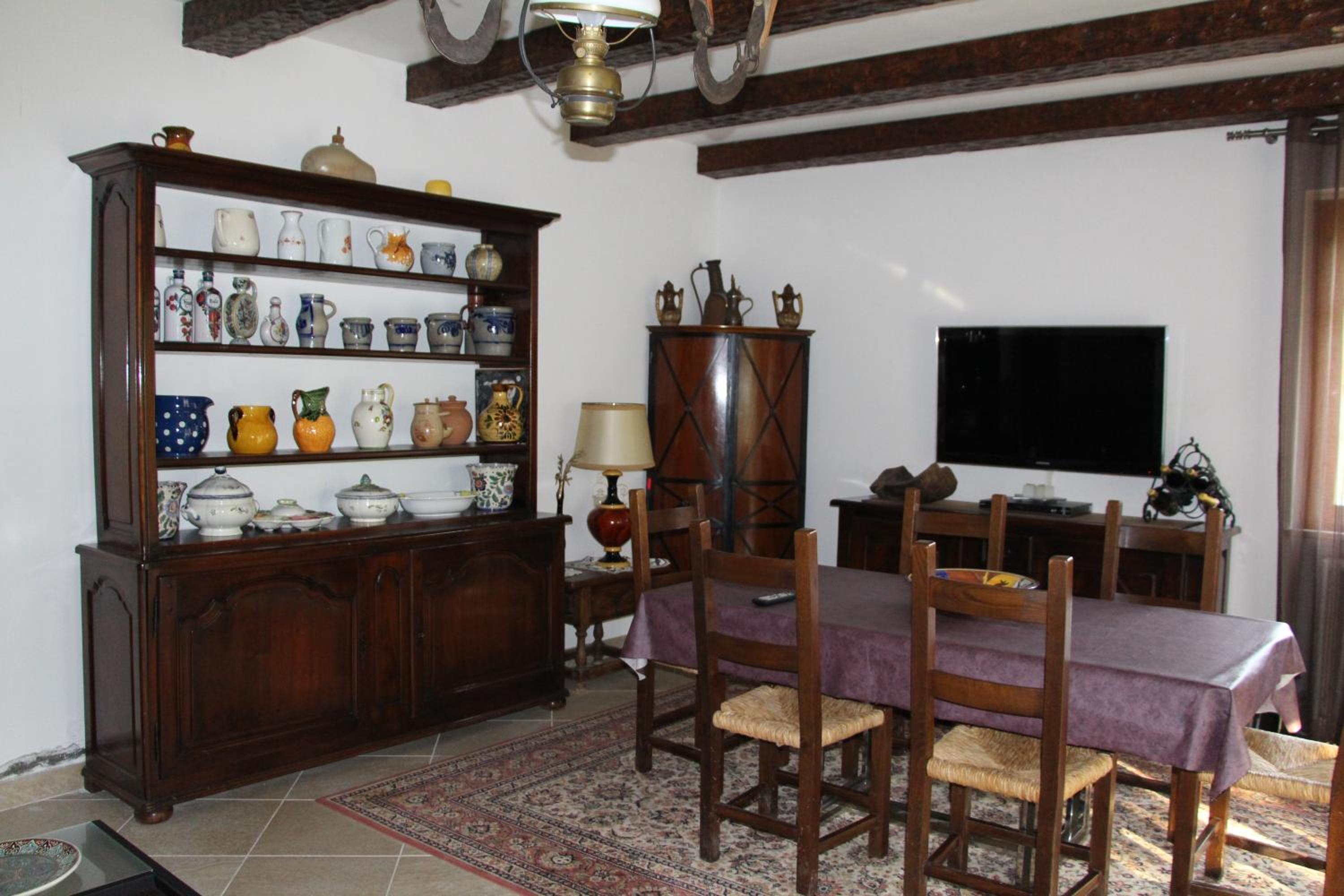 Three-Bedroom Villa photo 3