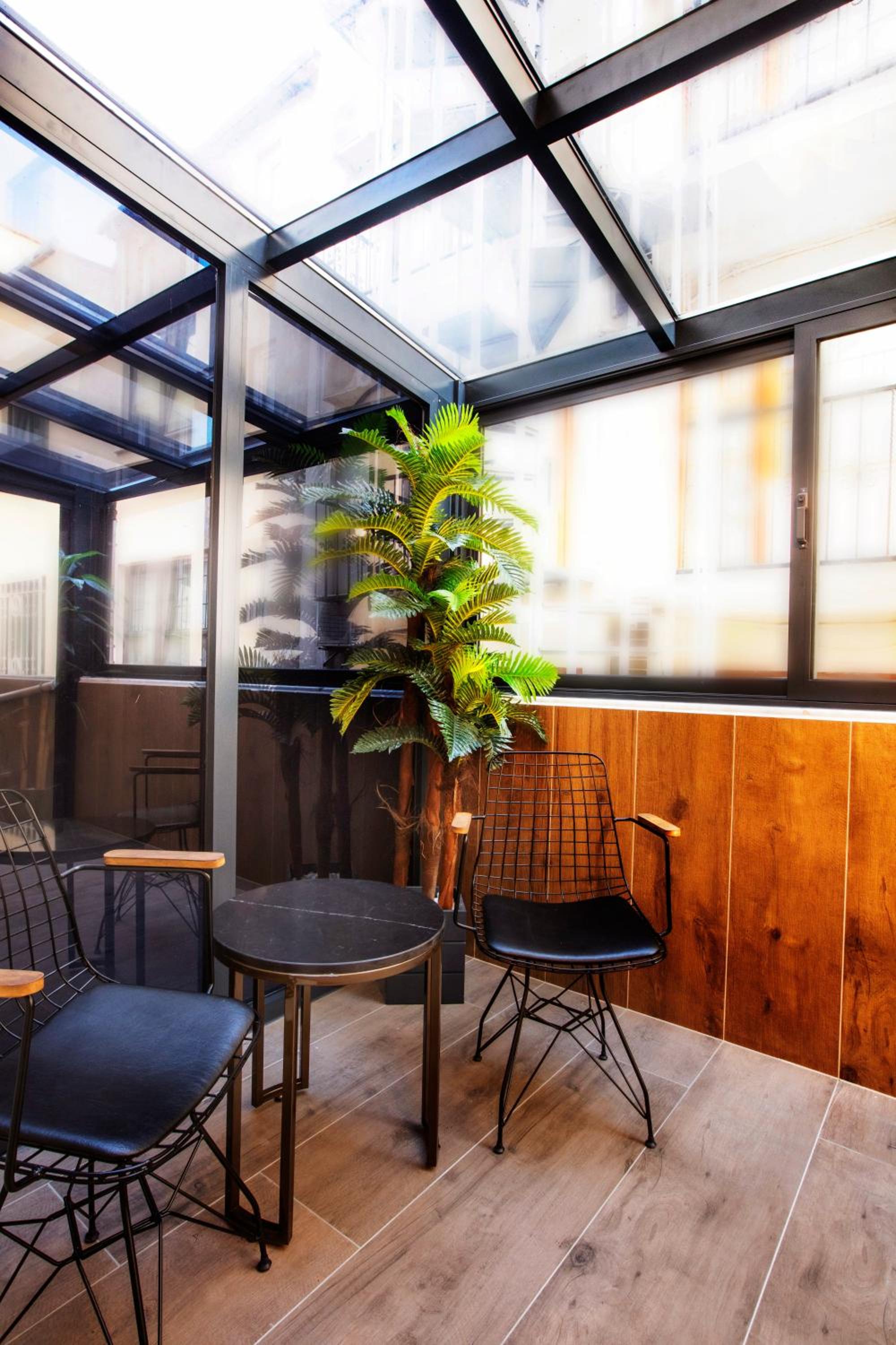 Superior Double or Twin Room with Terrace photo 3