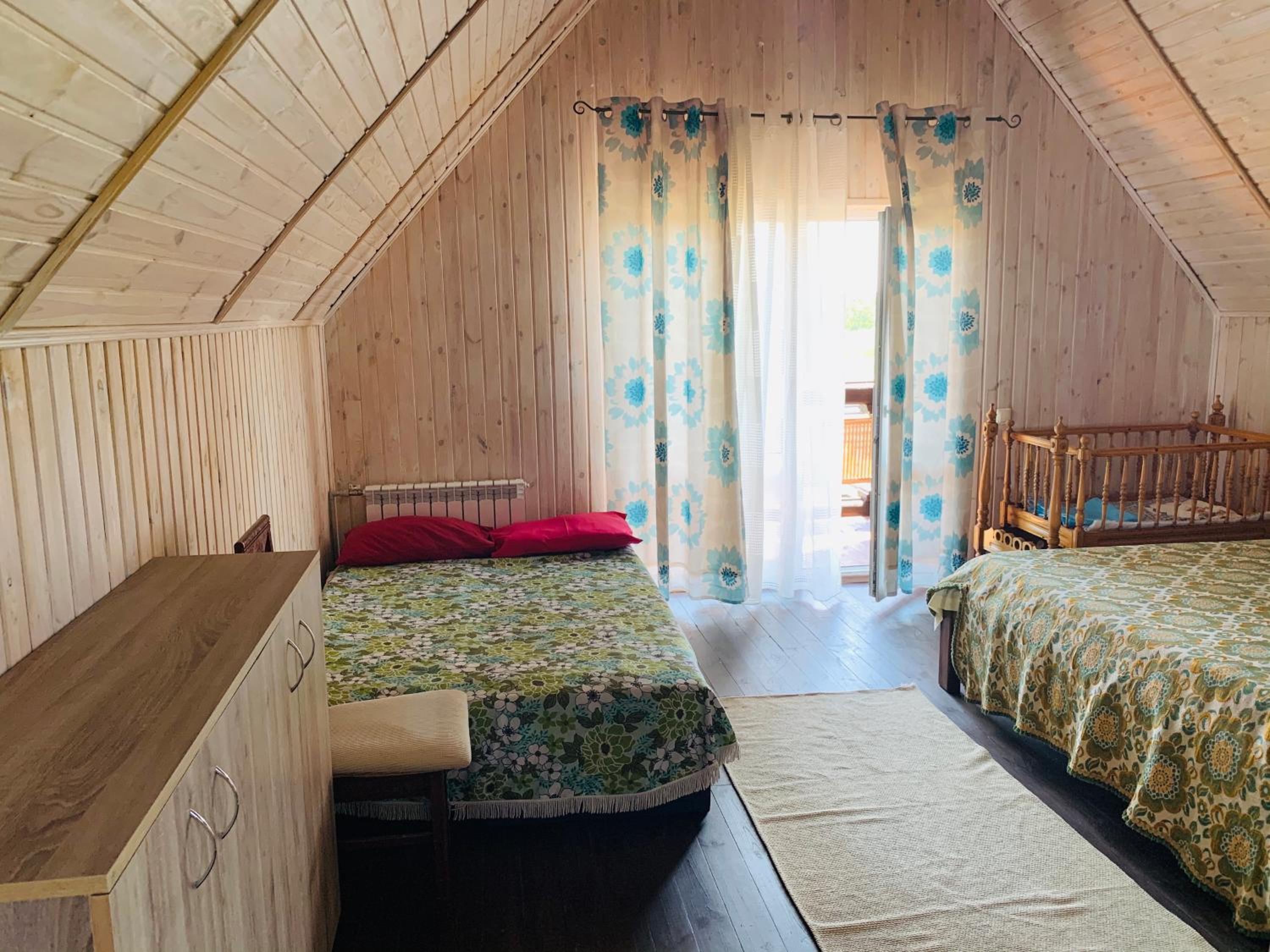 Family Room with Sauna photo 2
