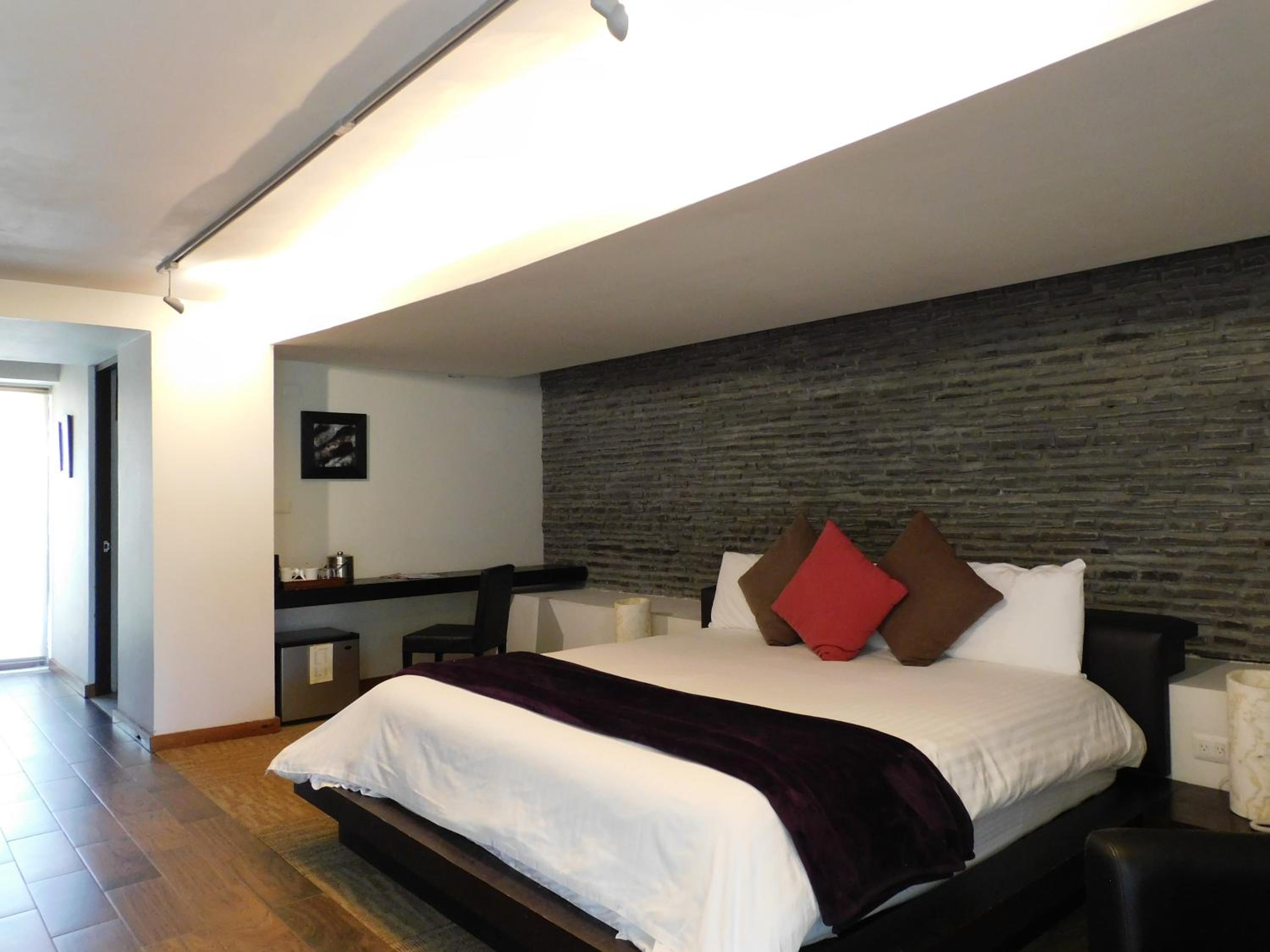 Superior Suite - Photo 1