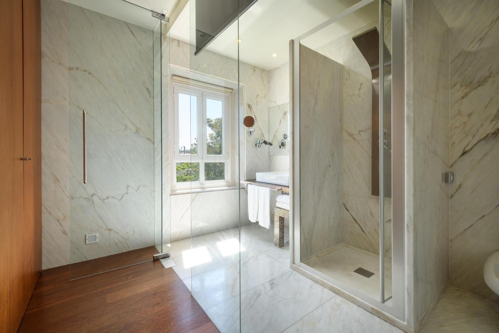 Superior Suite photo 2
