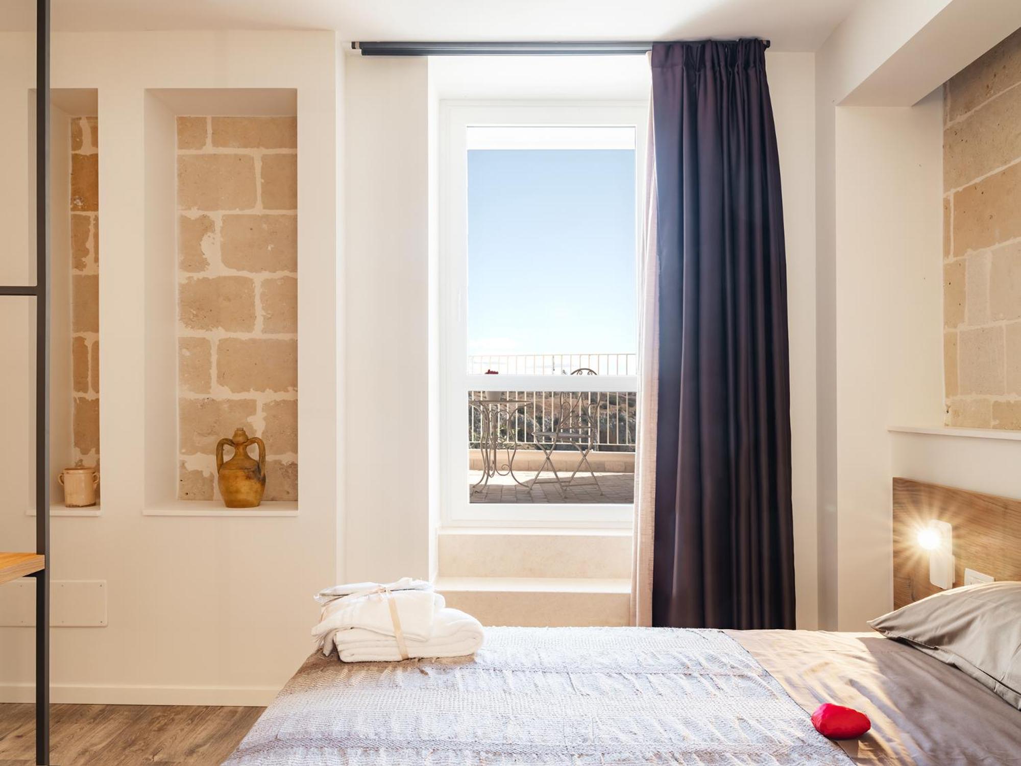 Double Room with Terrace - Photo 13