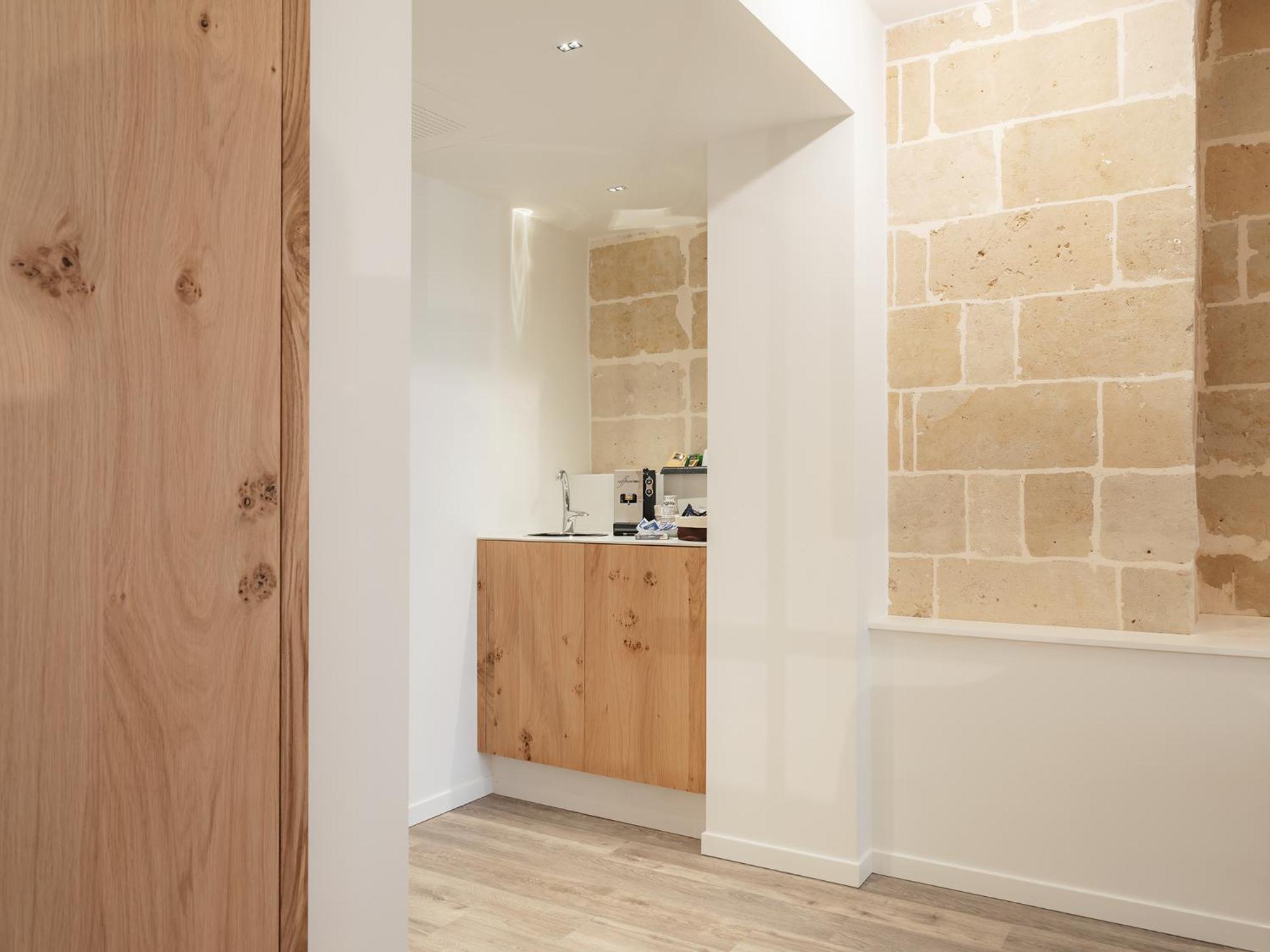 Double Room with Terrace - Photo 3