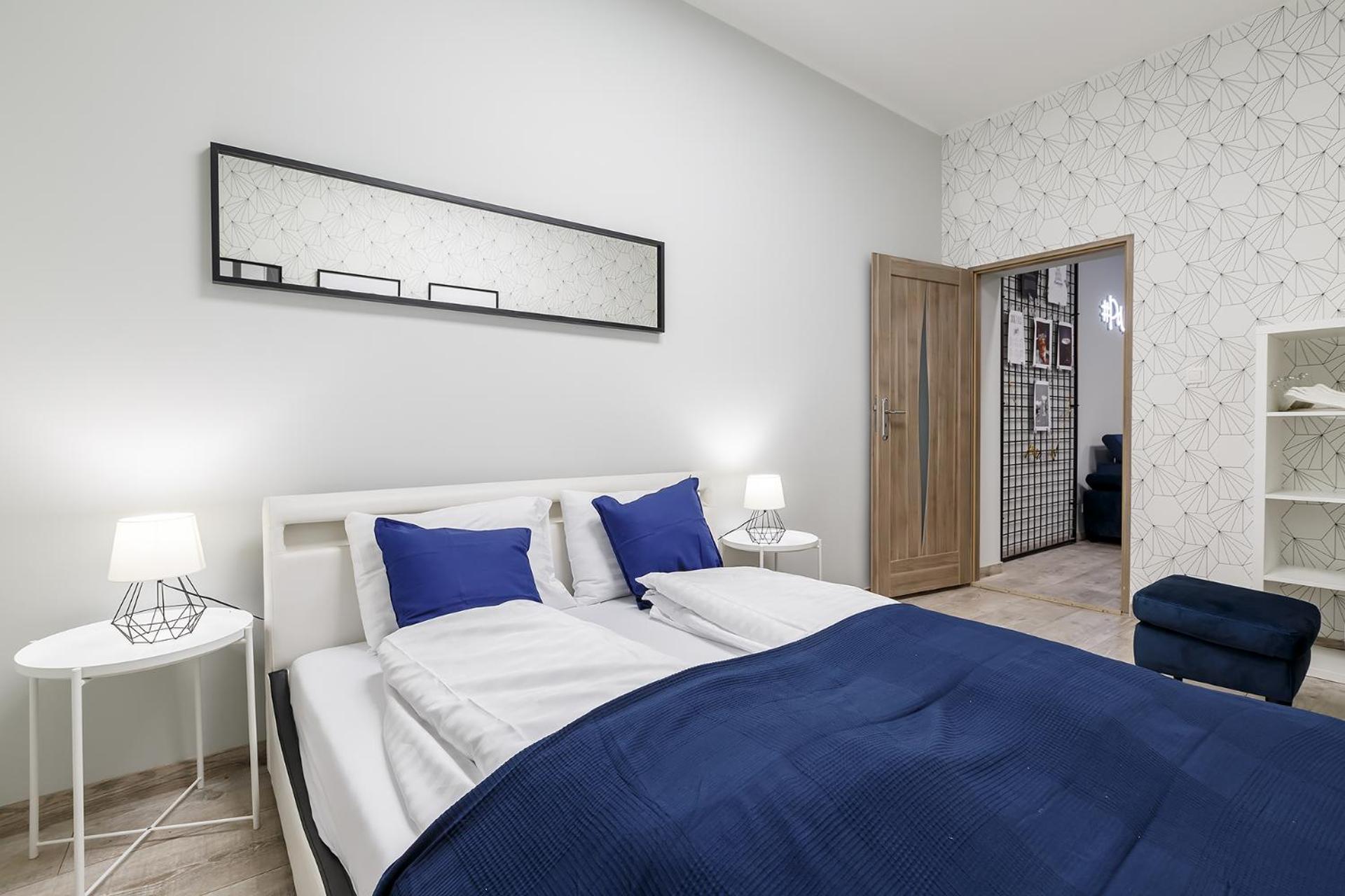 Two-Bedroom Apartment - Photo 45