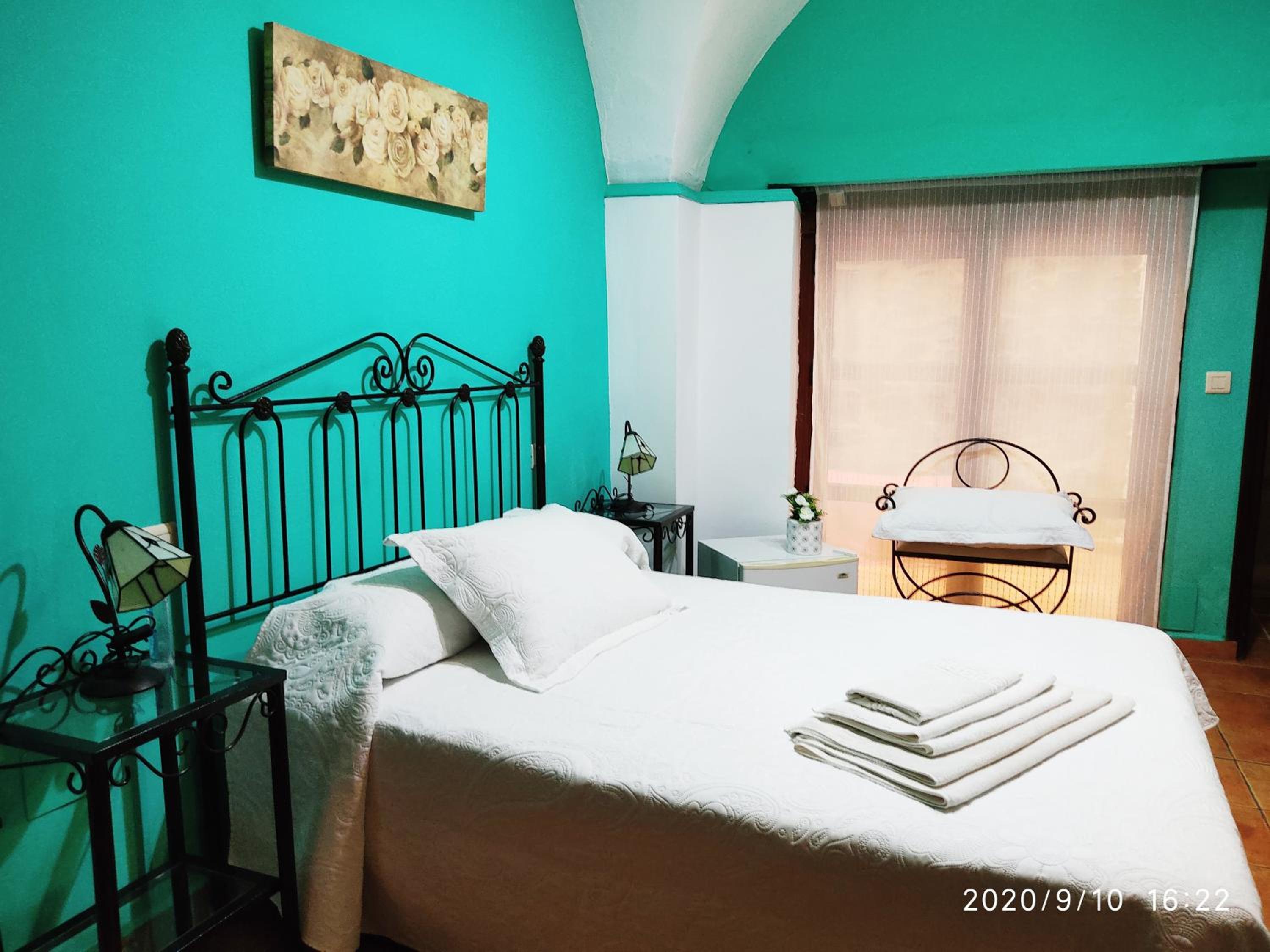 Habitación Doble con Patio