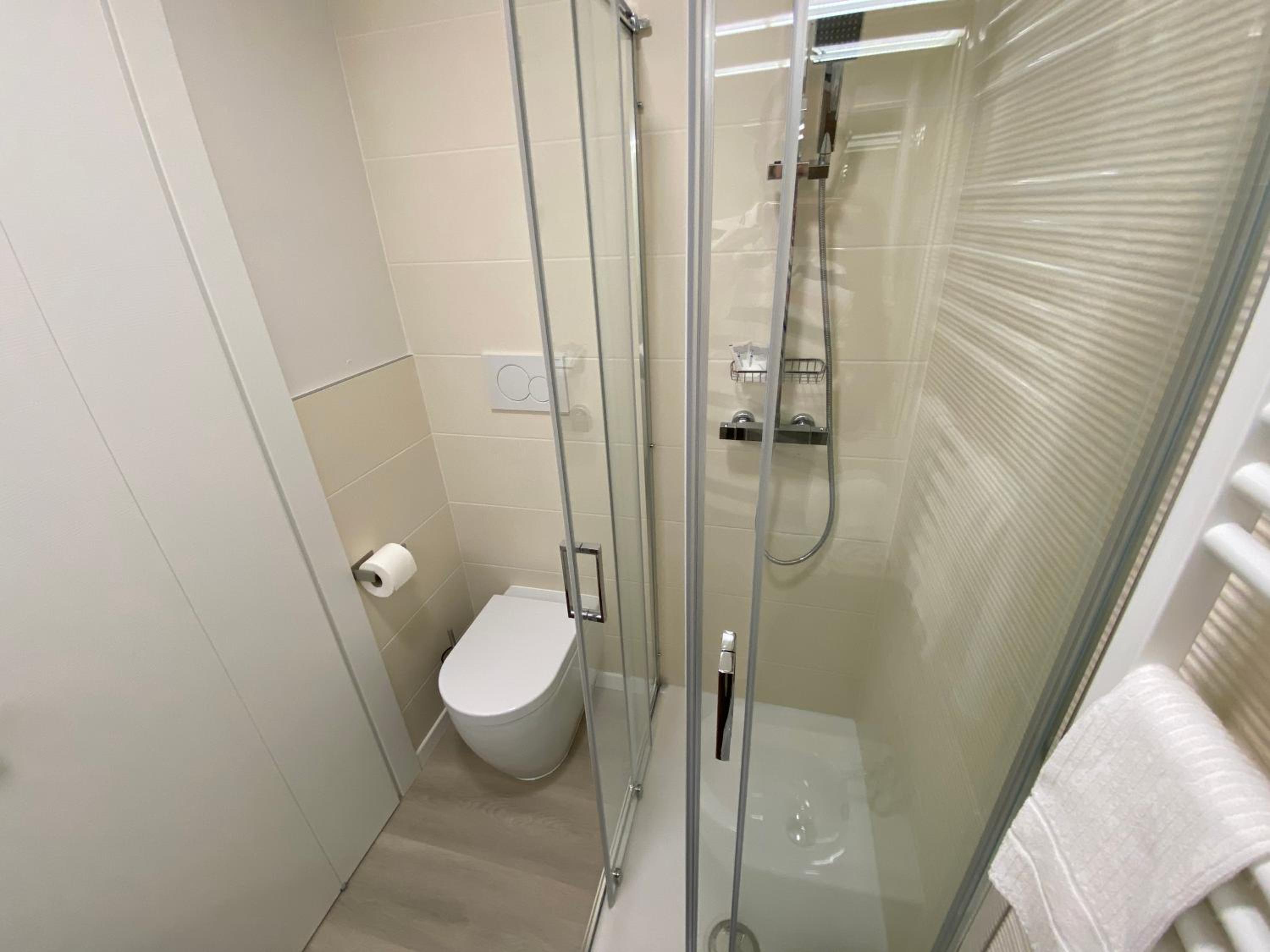 Superior Double Room - Photo 7