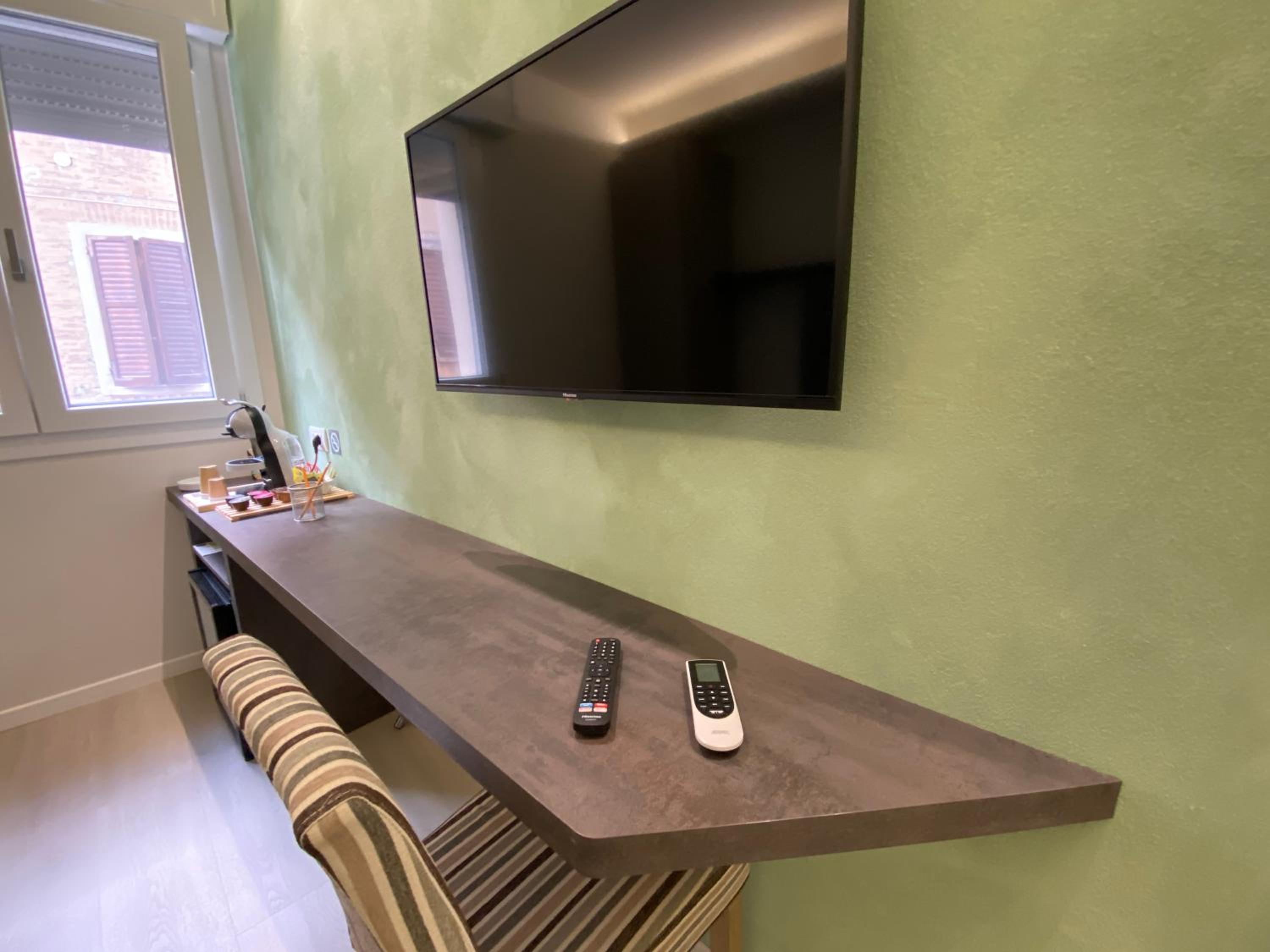 Superior Double Room - Photo 4