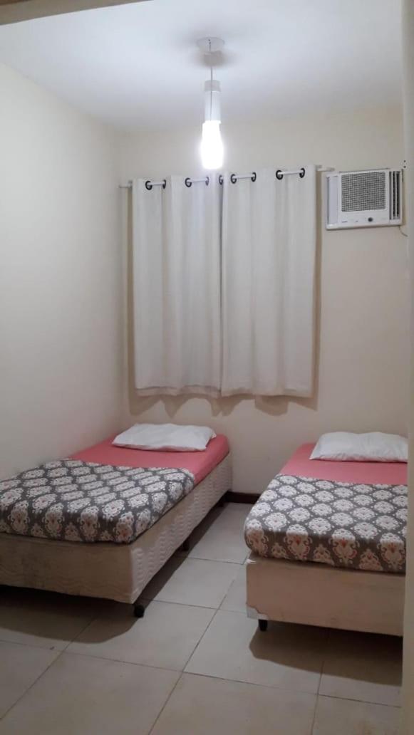Twin Room with Bathroom photo 1