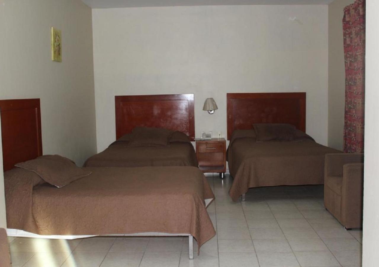 Triple Room photo 2
