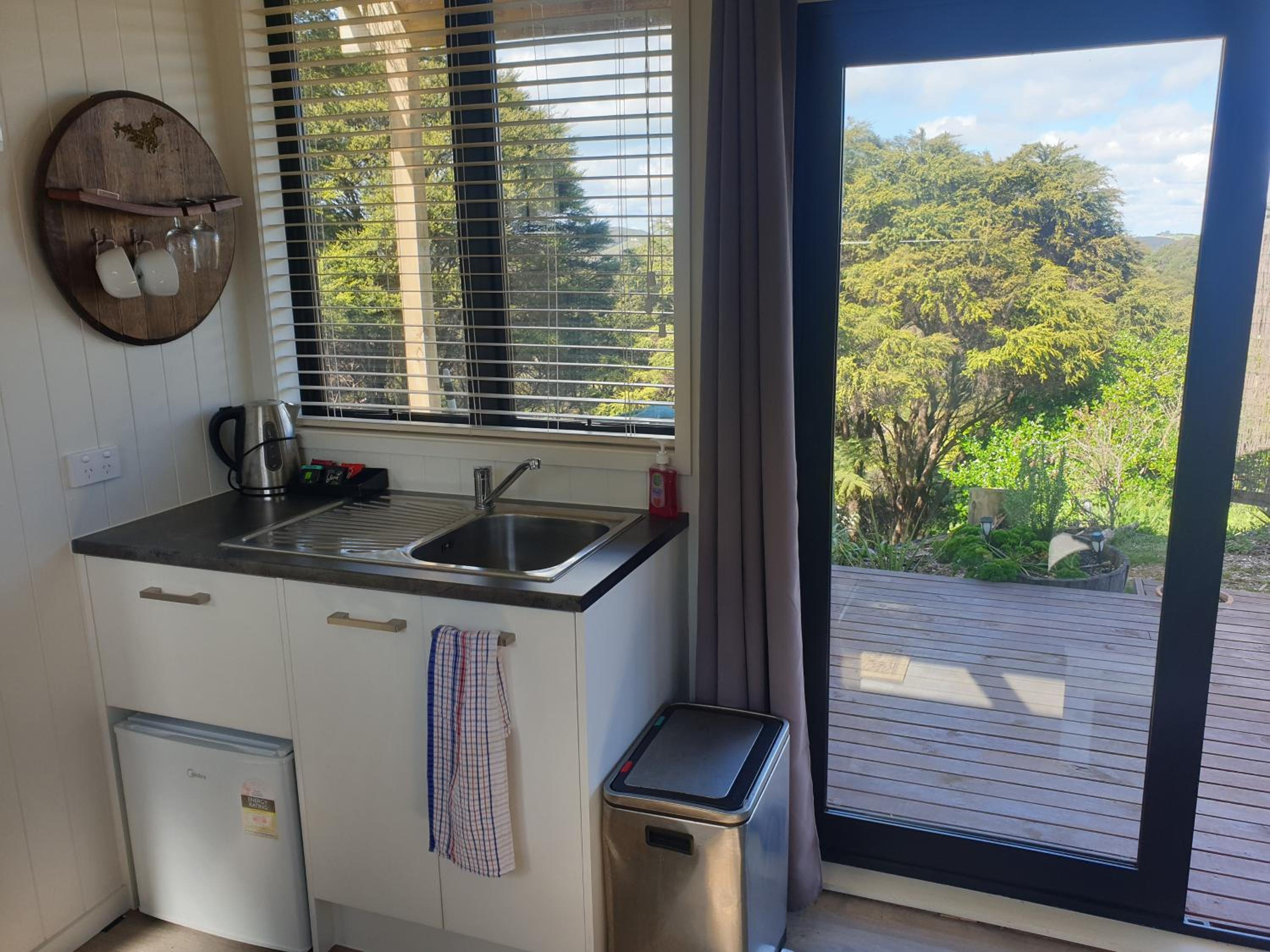 Studio with Garden View - Photo 15