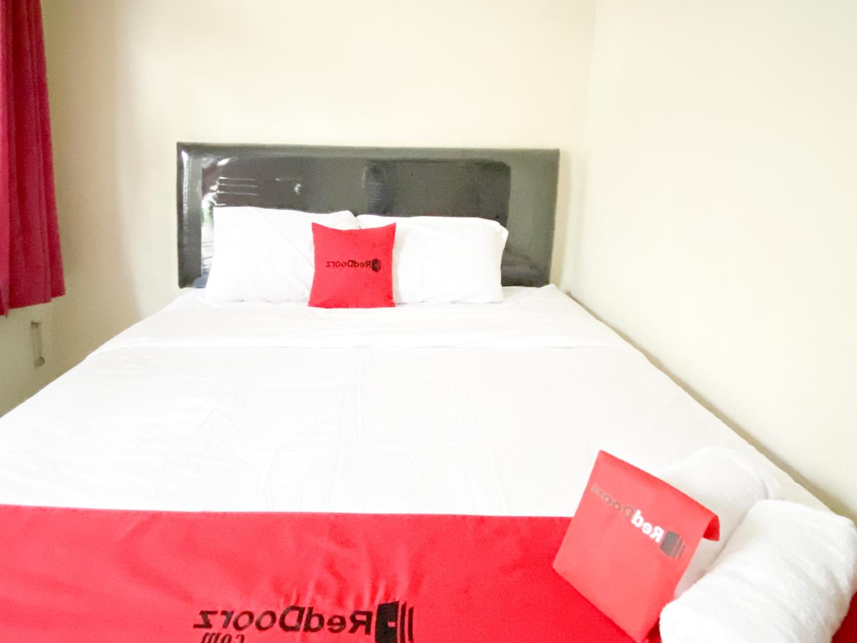 Double Room - Photo 3