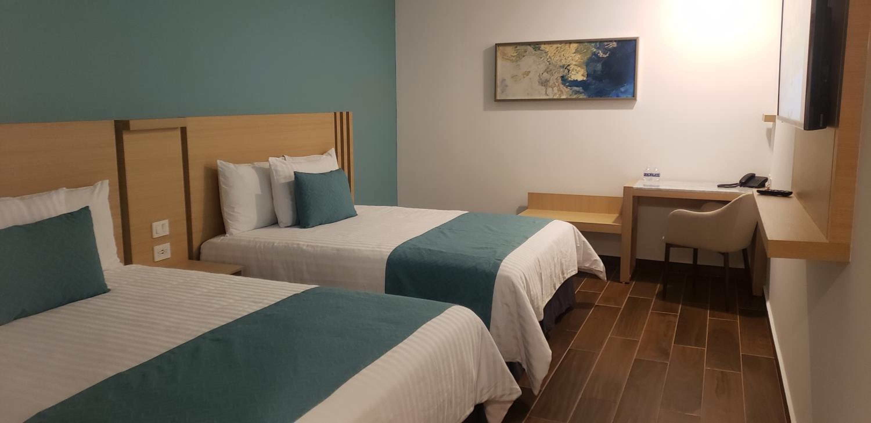 Standard Twin Room (No Windows)