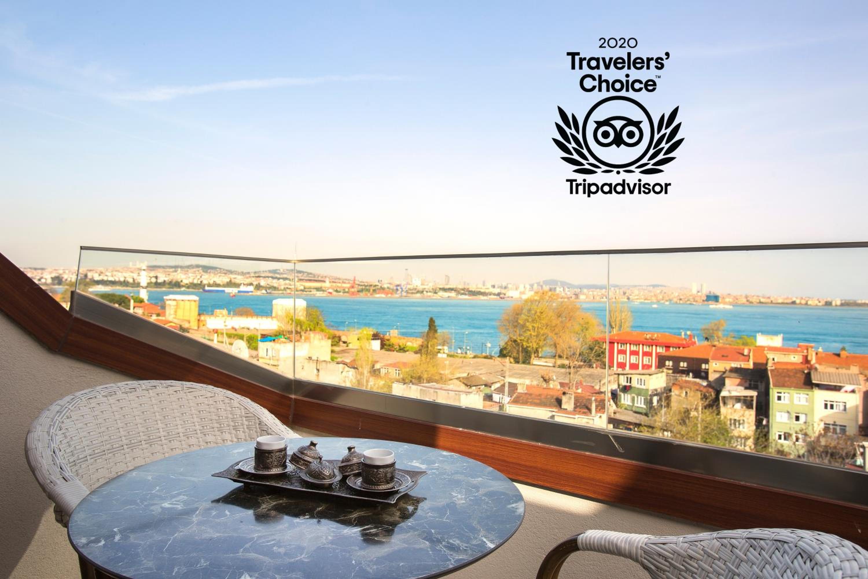 Superior Triple Room with Sea View photo 2