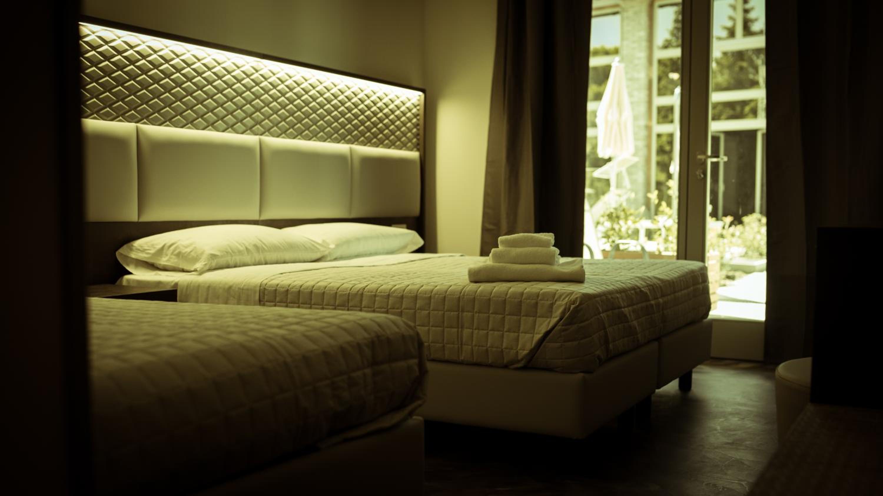 Deluxe Family Room - Photo 5