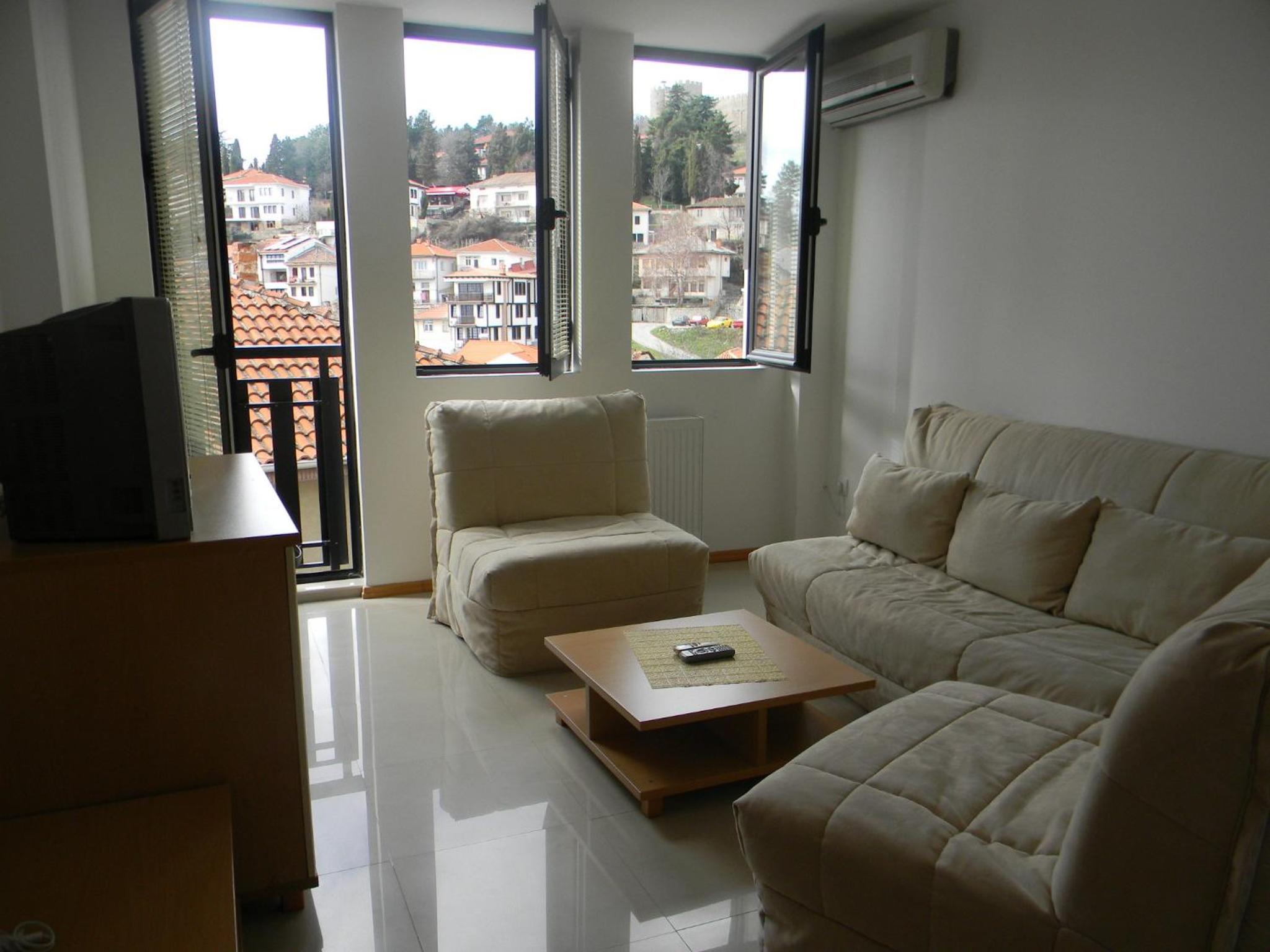 One-Bedroom Suite with City View