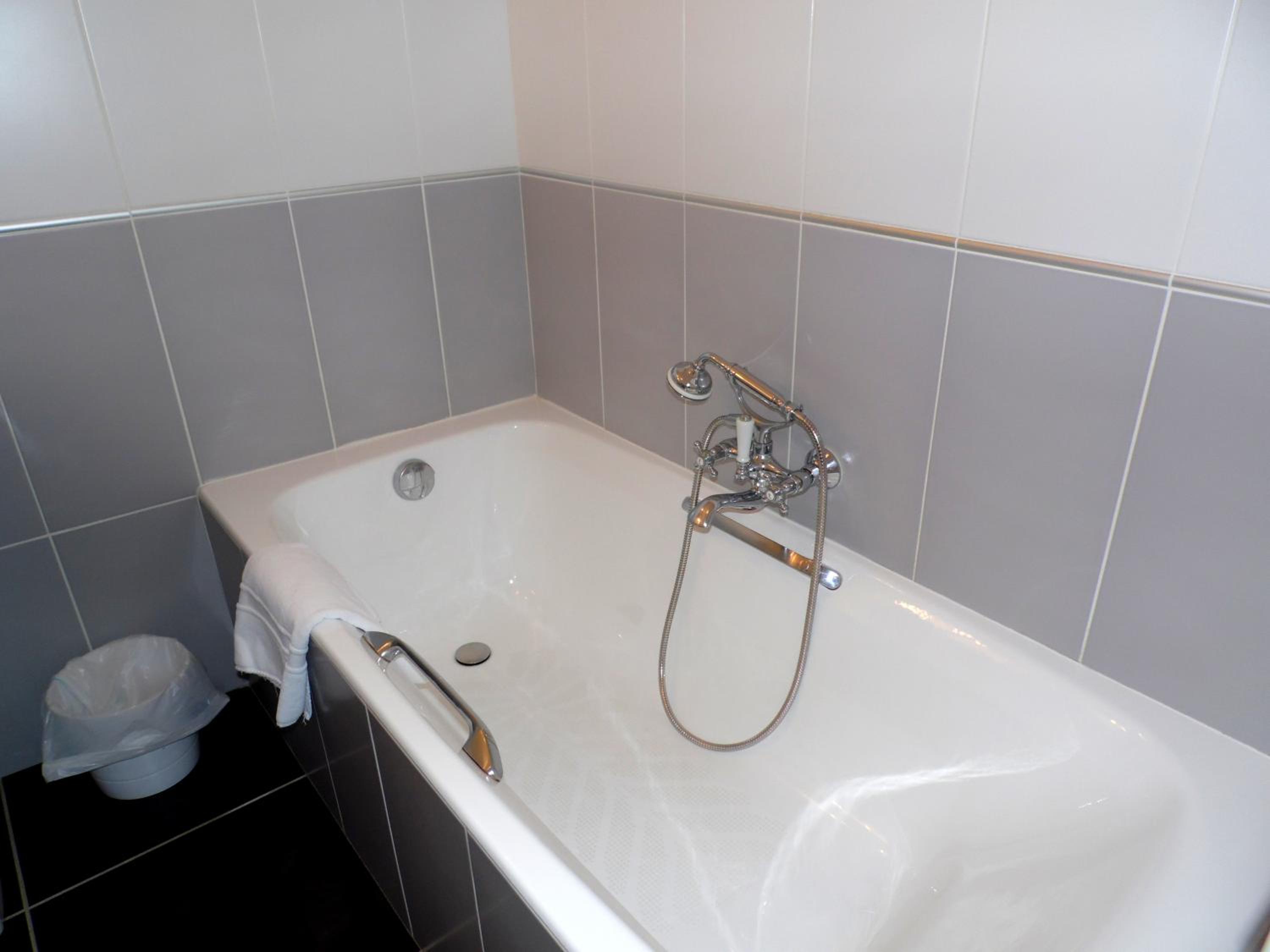 Triple Room with Garden View photo 3