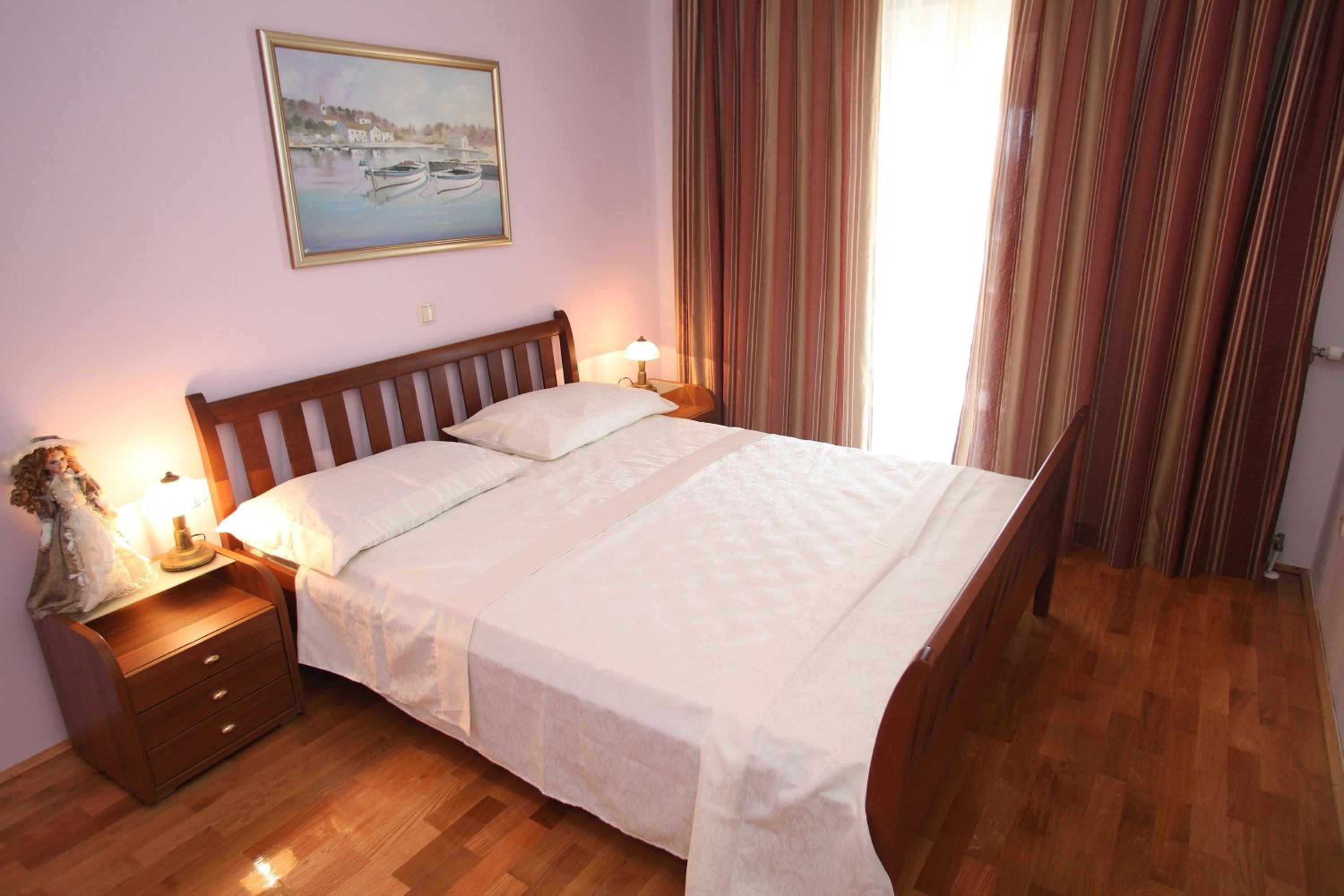 Two-Bedroom Apartment with Balcony and Sea View photo 1