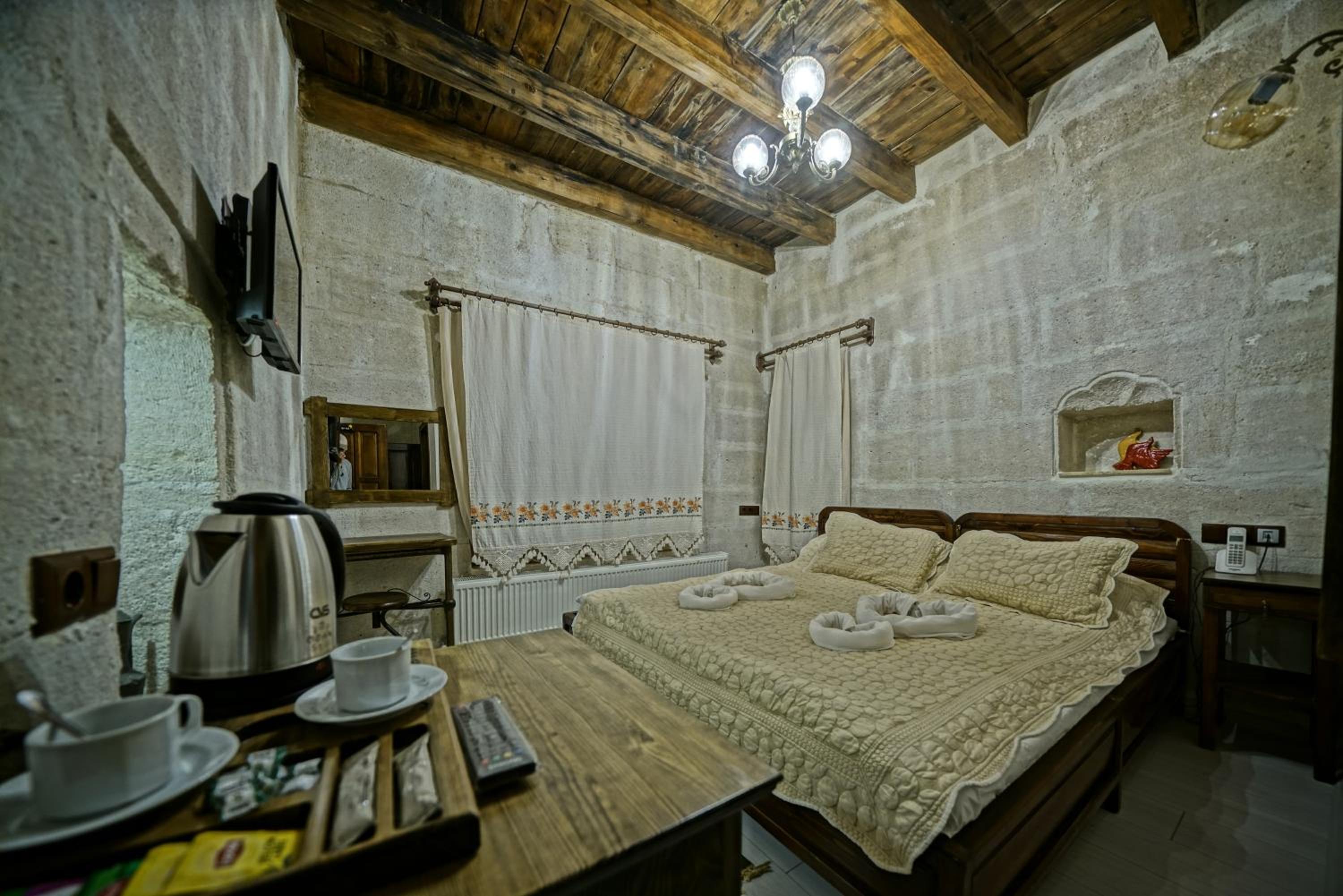 Double Room with Mountain View - Photo 5