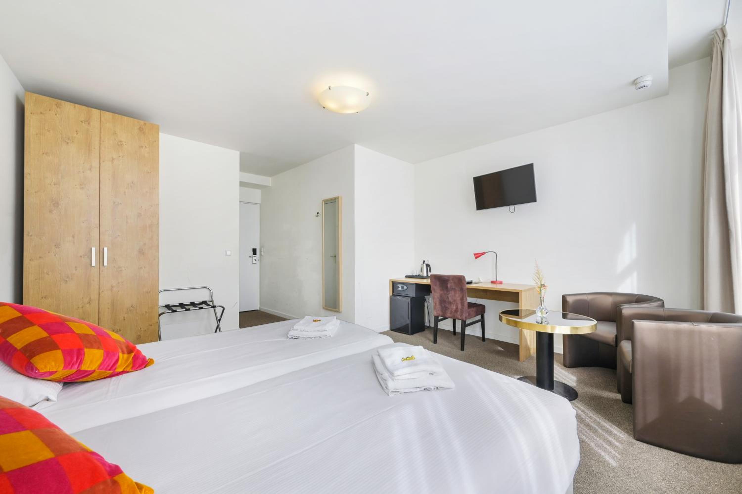 Comfort Plus Room - Photo 2