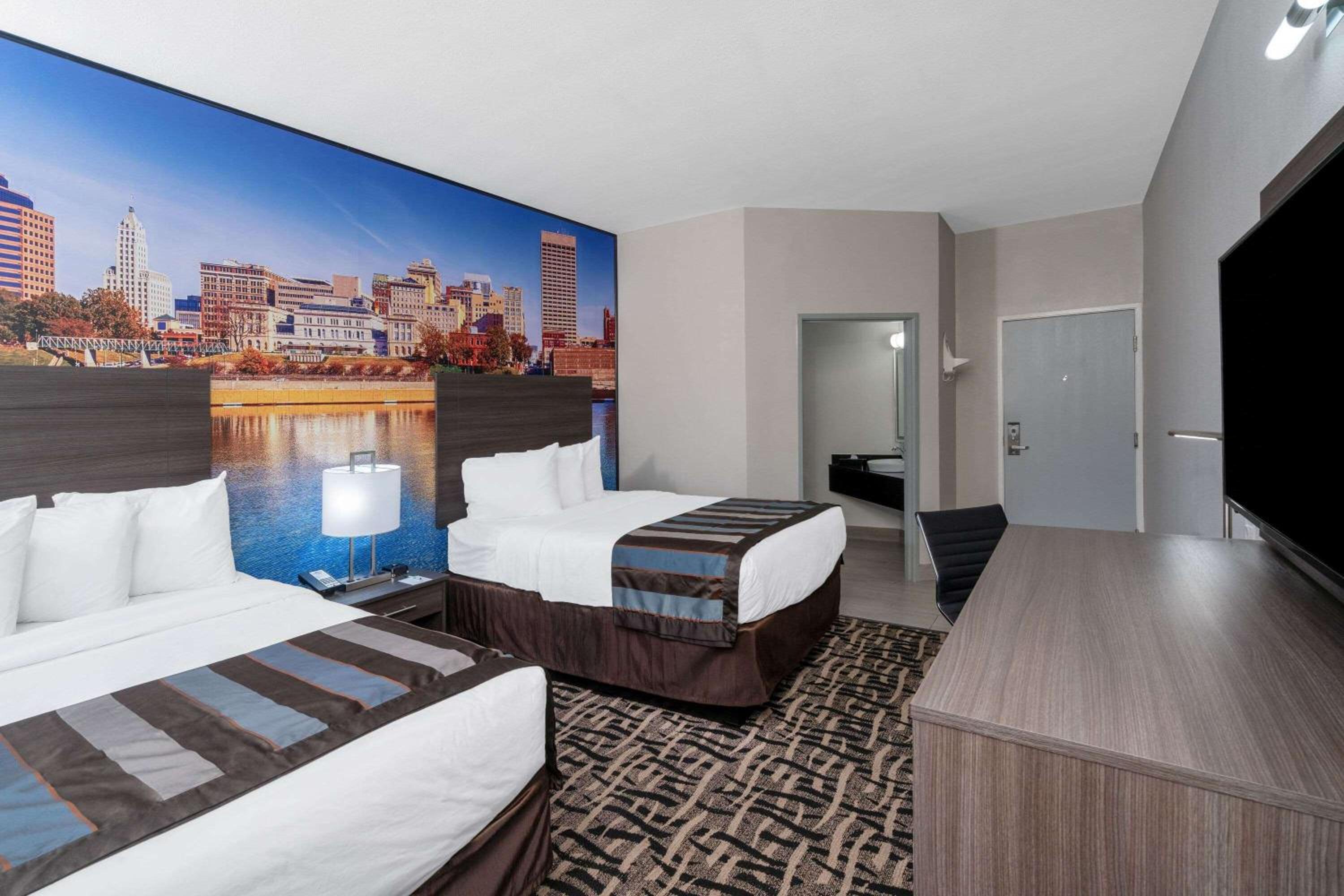 Double Room with Two Double Beds - Non-Smoking - Photo 1