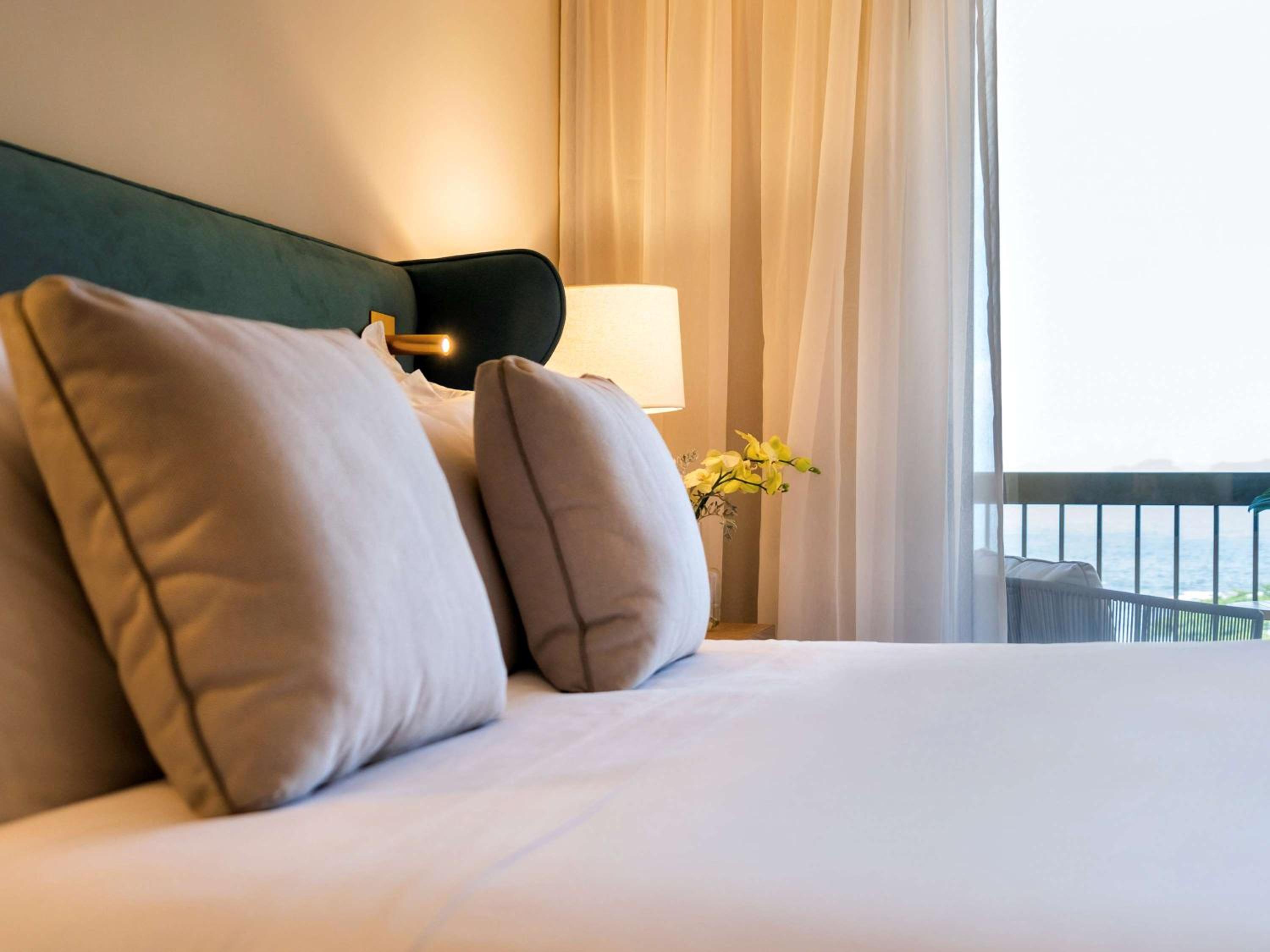 Junior King Suite with Sea View
