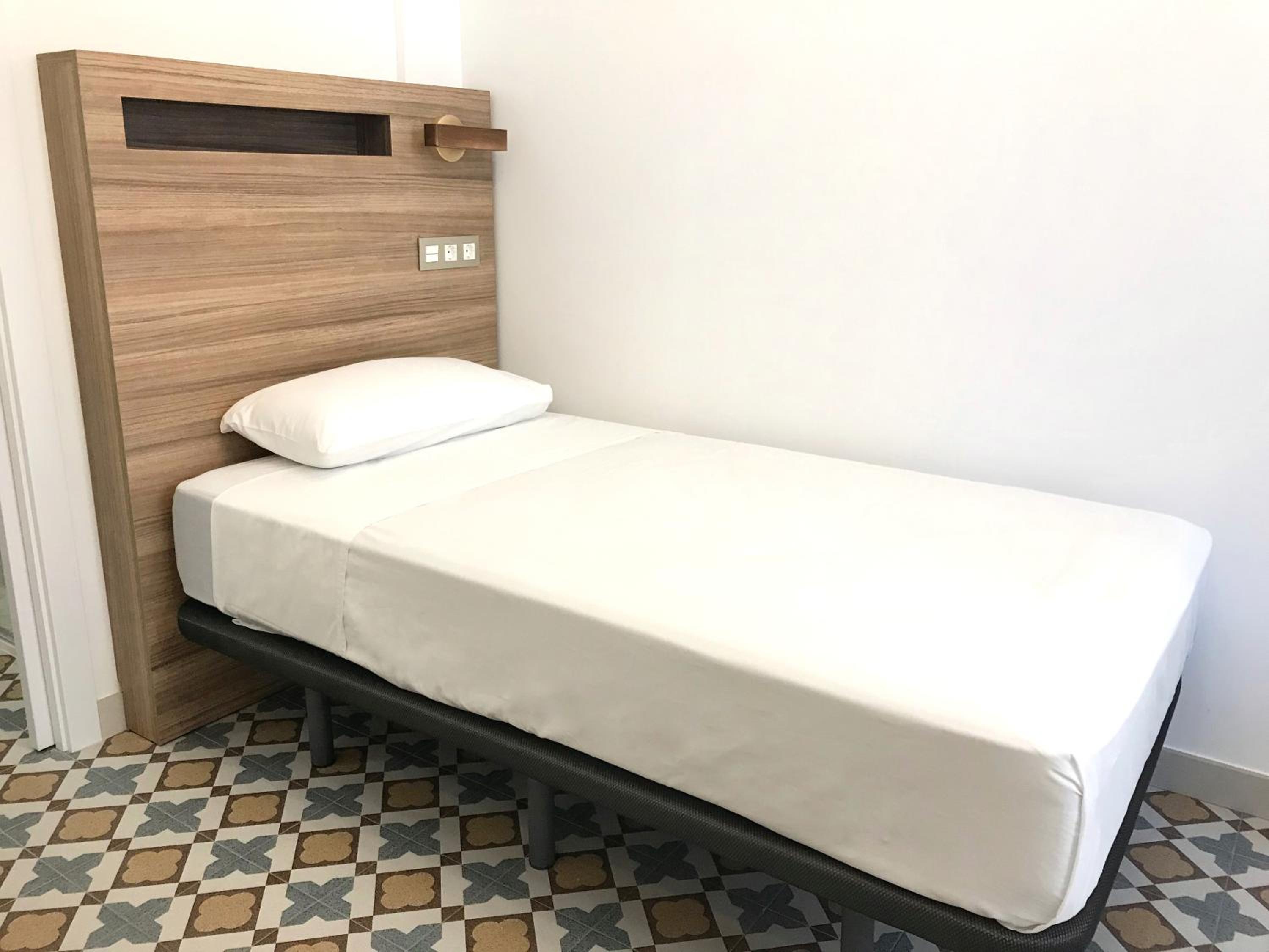 Habitación individual con baño privado