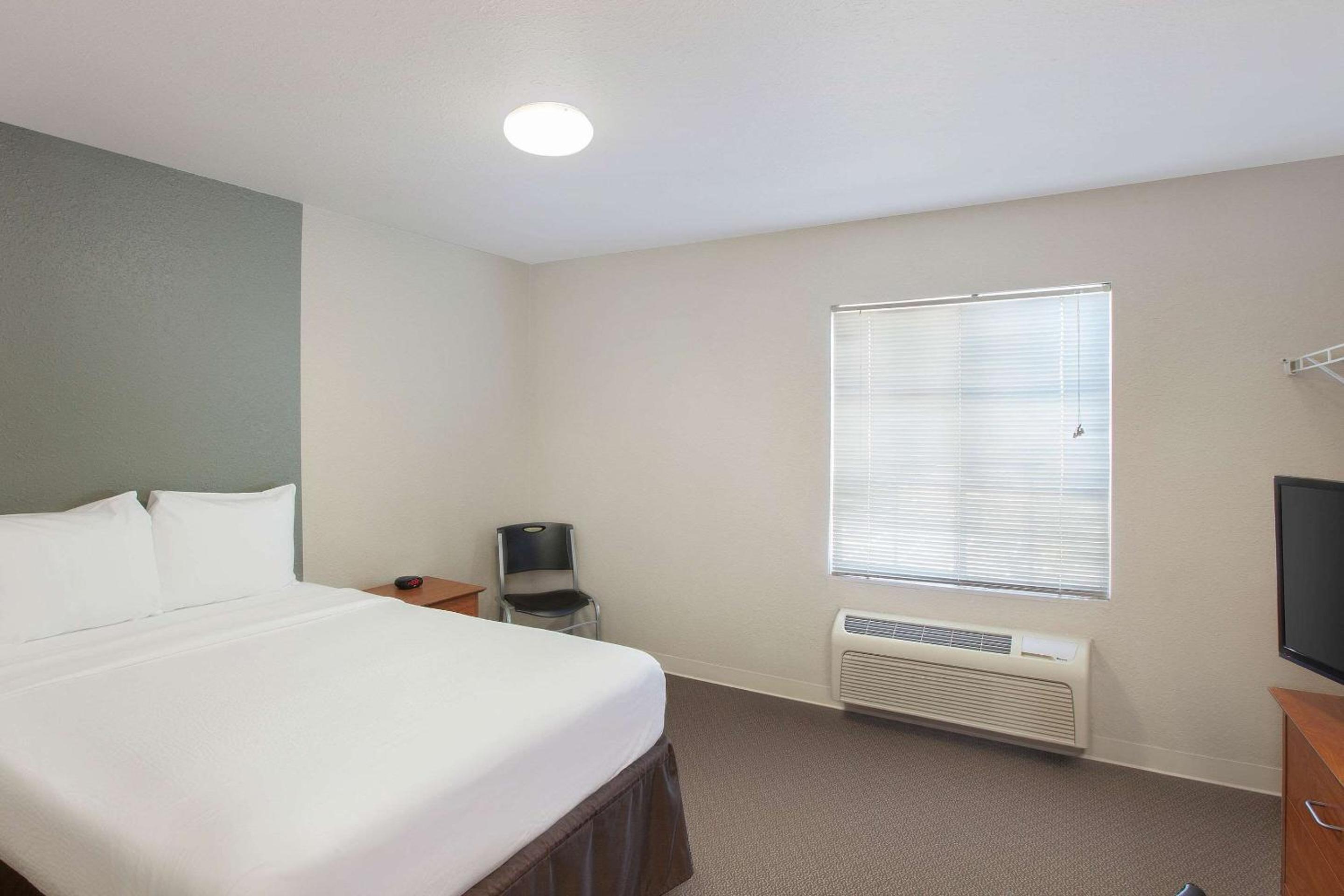 Standard Double Room - Non-Smoking photo 1