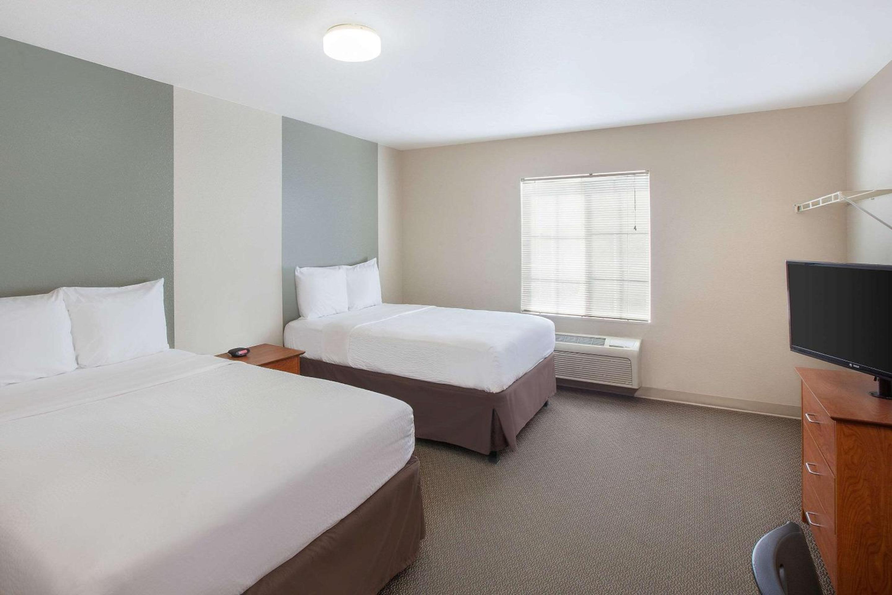 Double Room with Two Double Beds - Non-Smoking photo 1