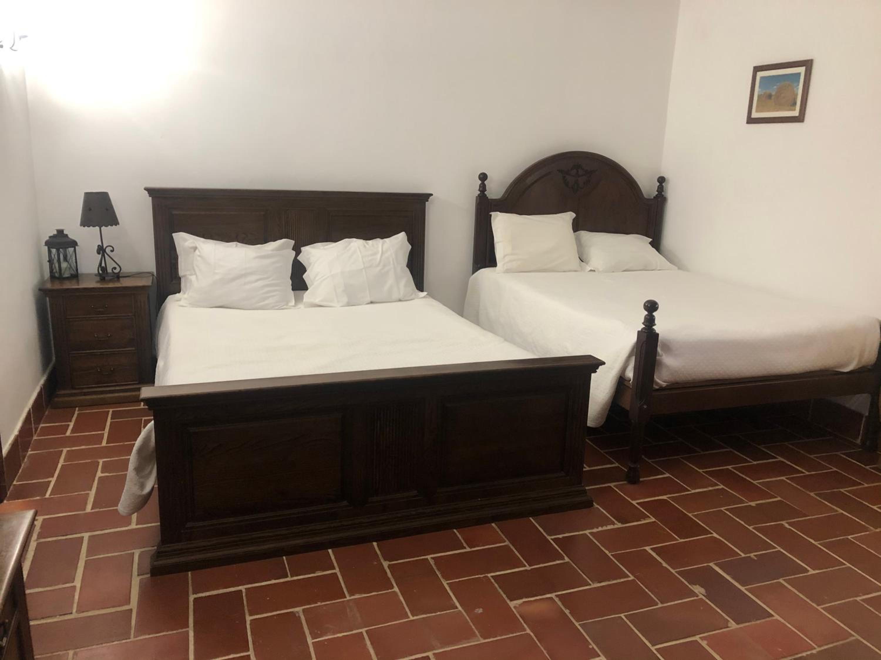 Quadruple Room with Private Bathroom photo 2