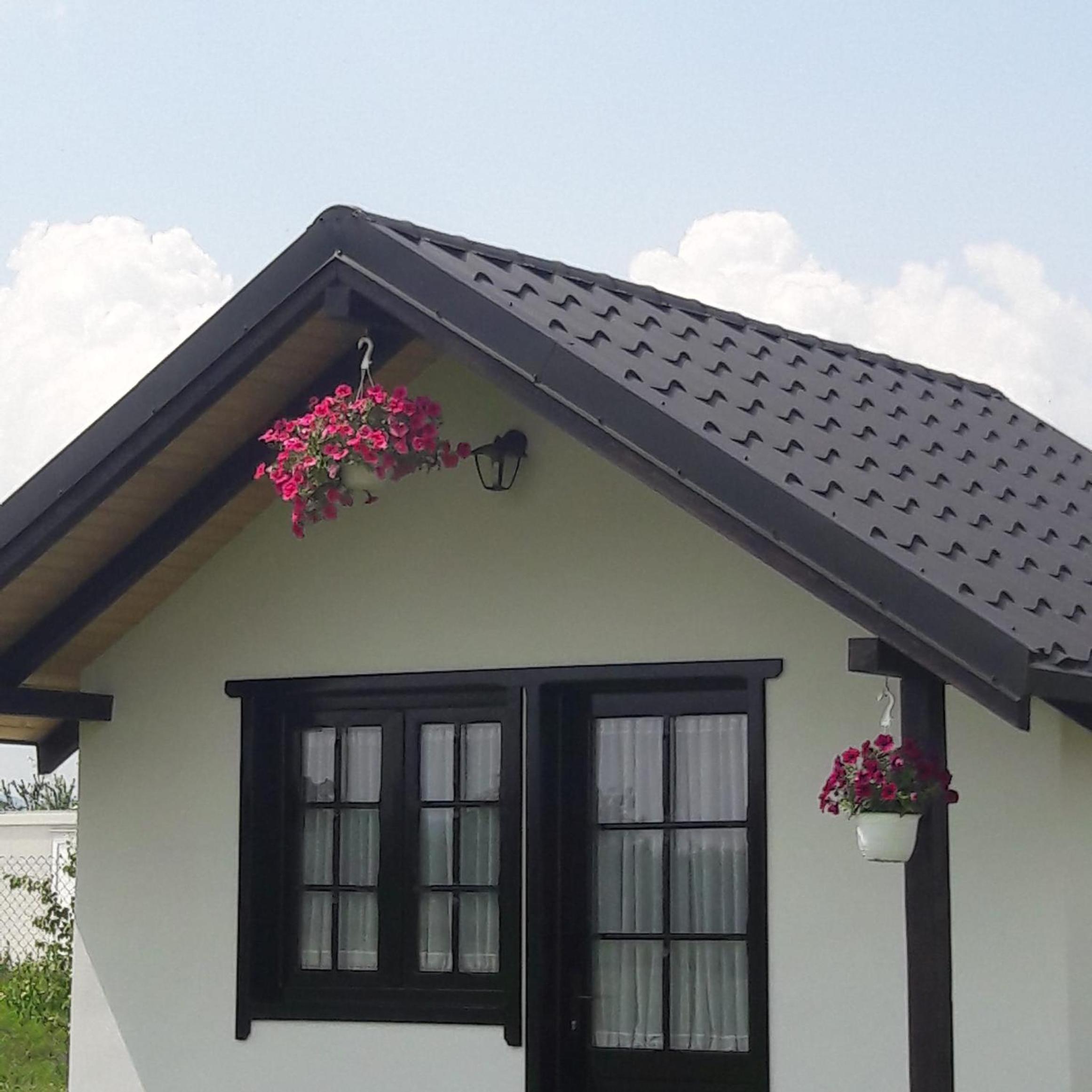 One-Bedroom House - Photo 12