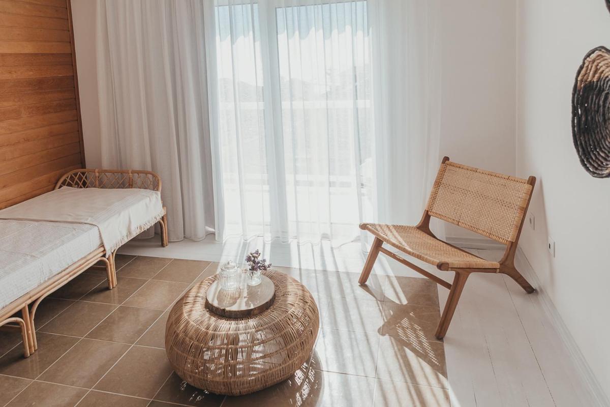 Double Room with Balcony and Sea View photo 1
