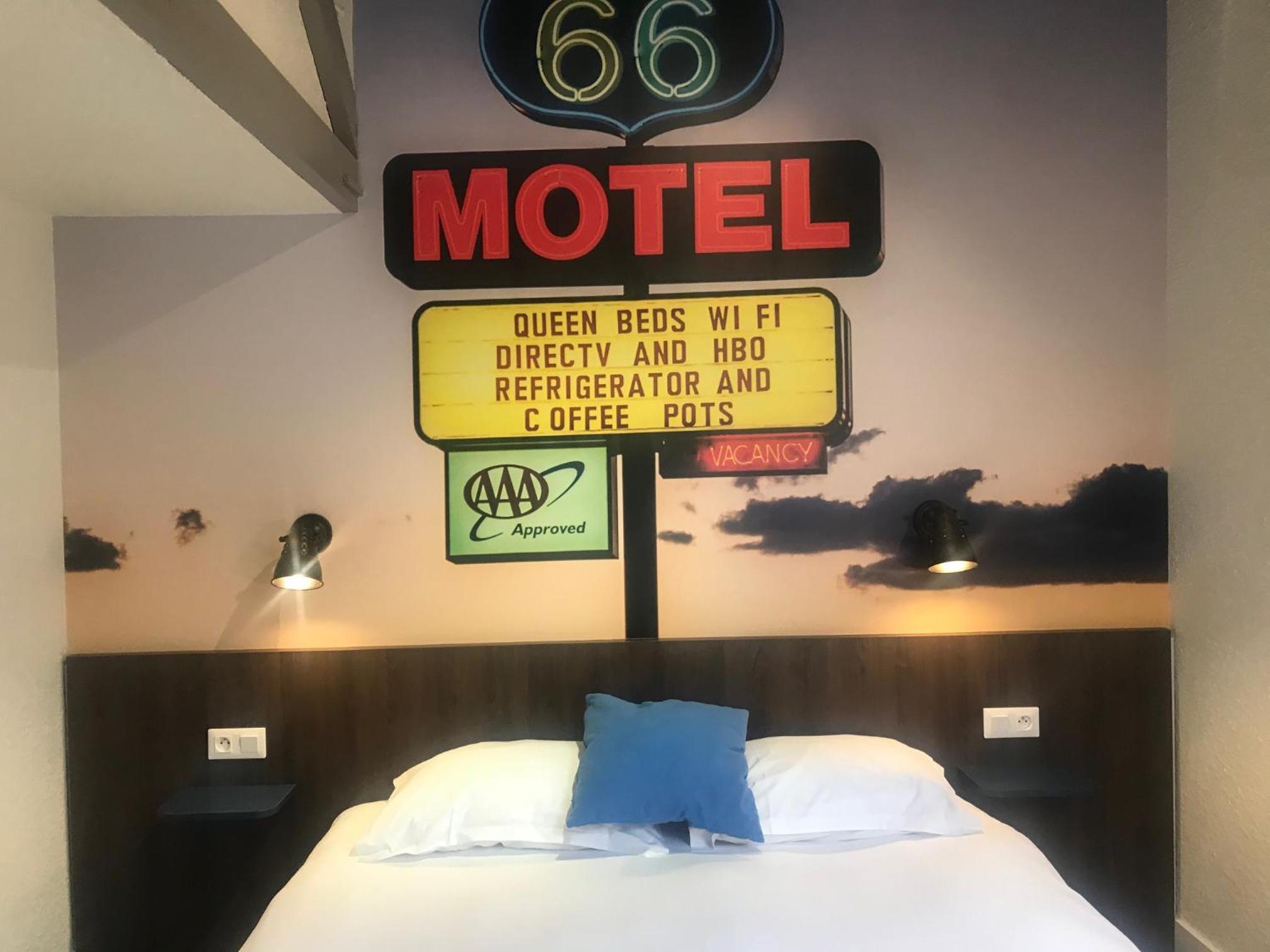Double Room Motel - Photo 3