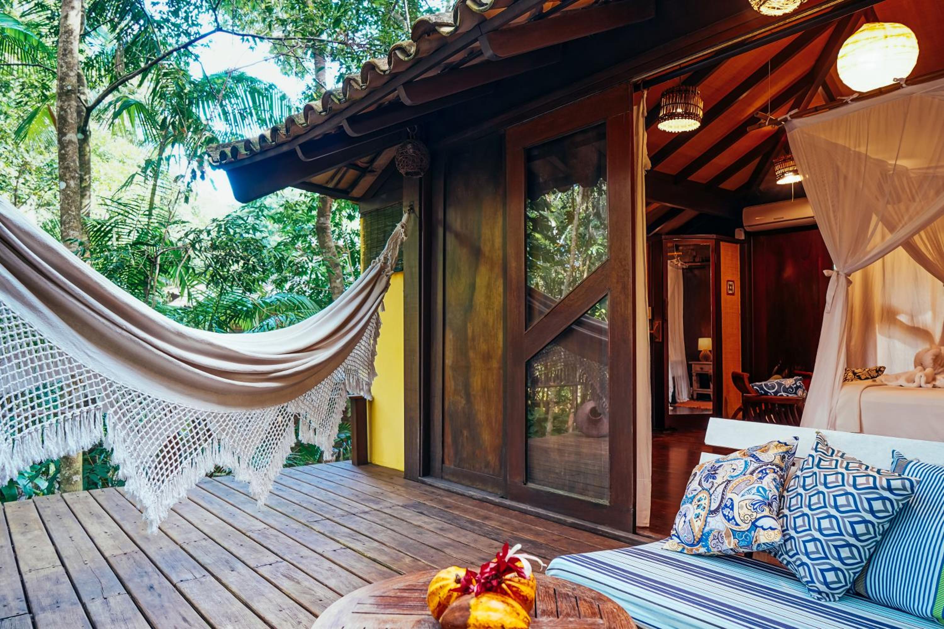 Deluxe Bungalow with Garden View photo 3