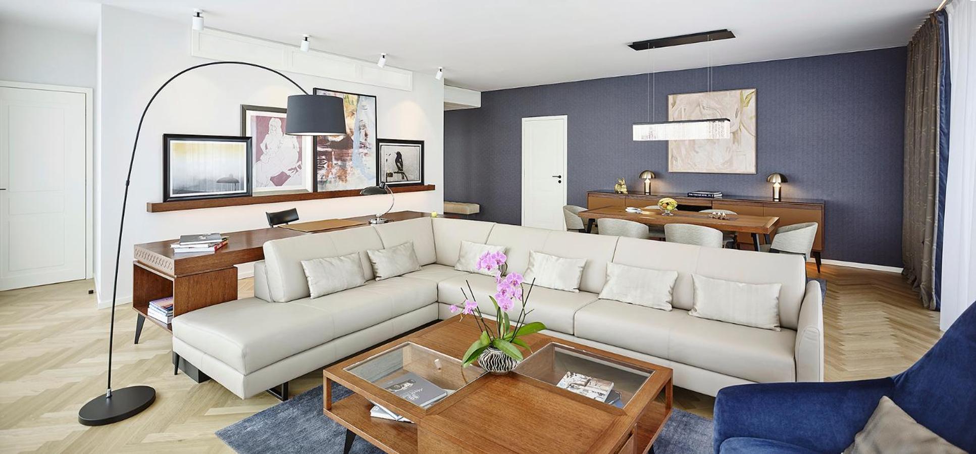 Premium King Suite with Skyline View - Photo 1