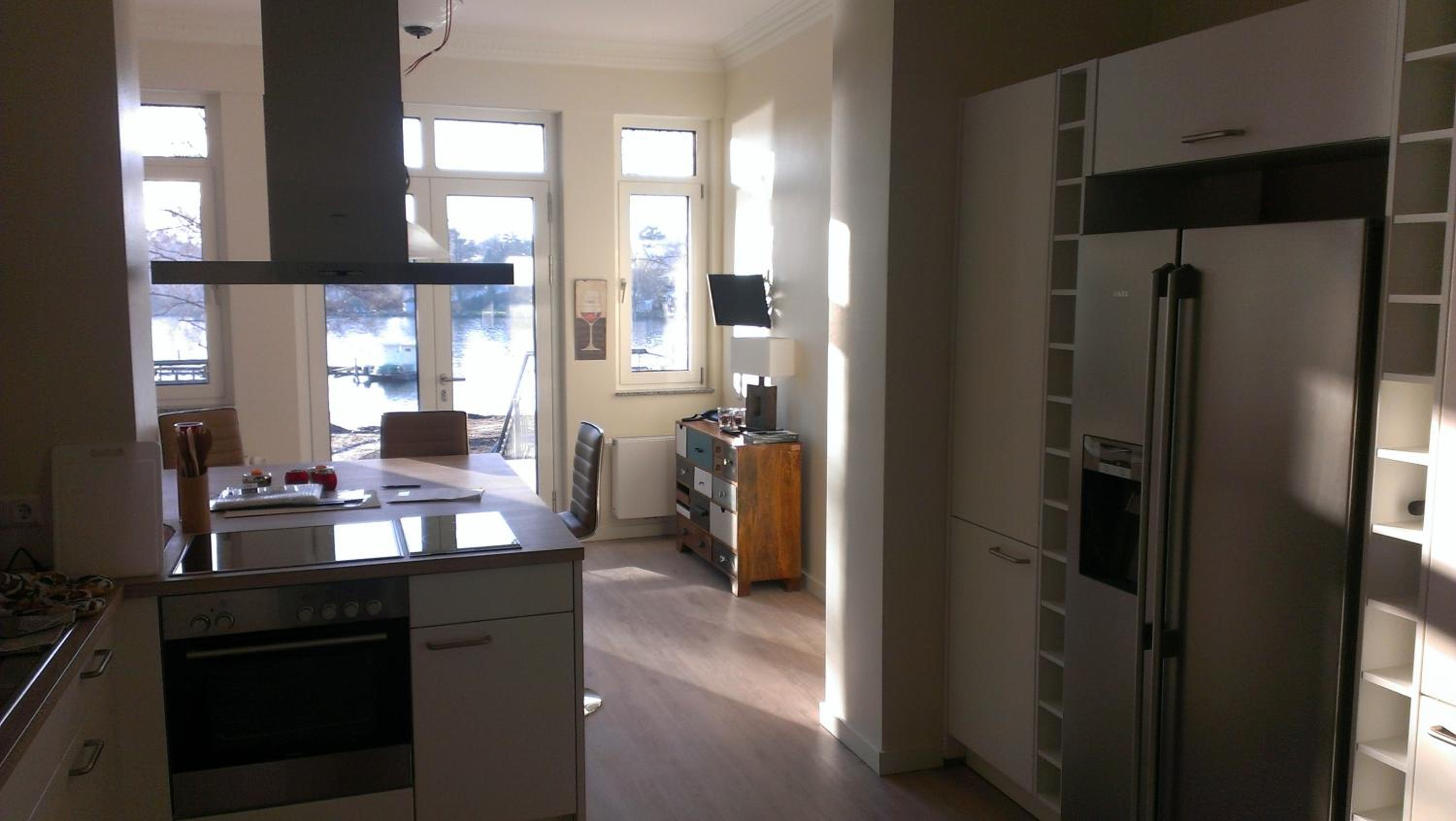 Luxury Two-Bedroom Apartment photo 2